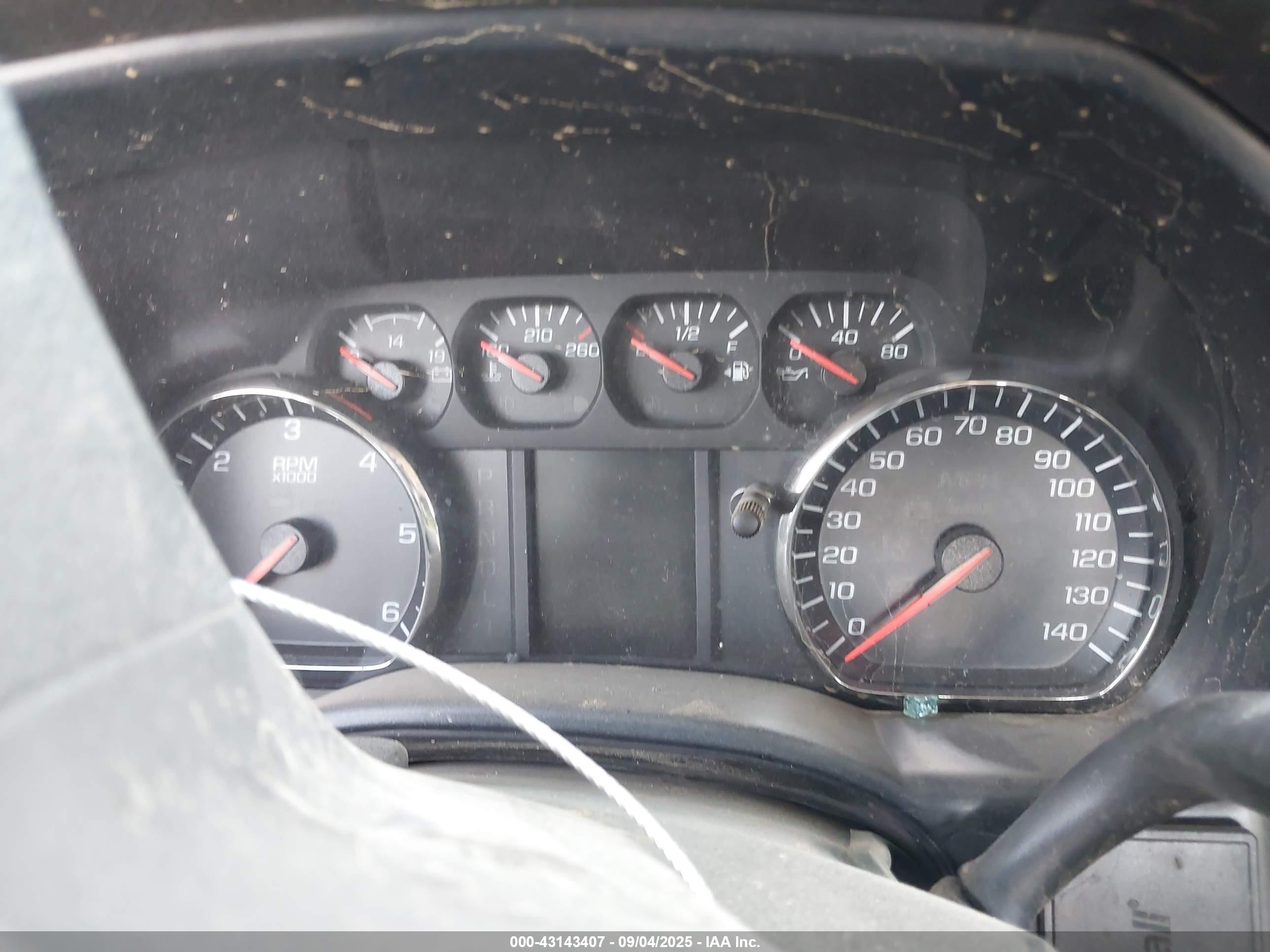 CHEVROLET SILVERADO image 7