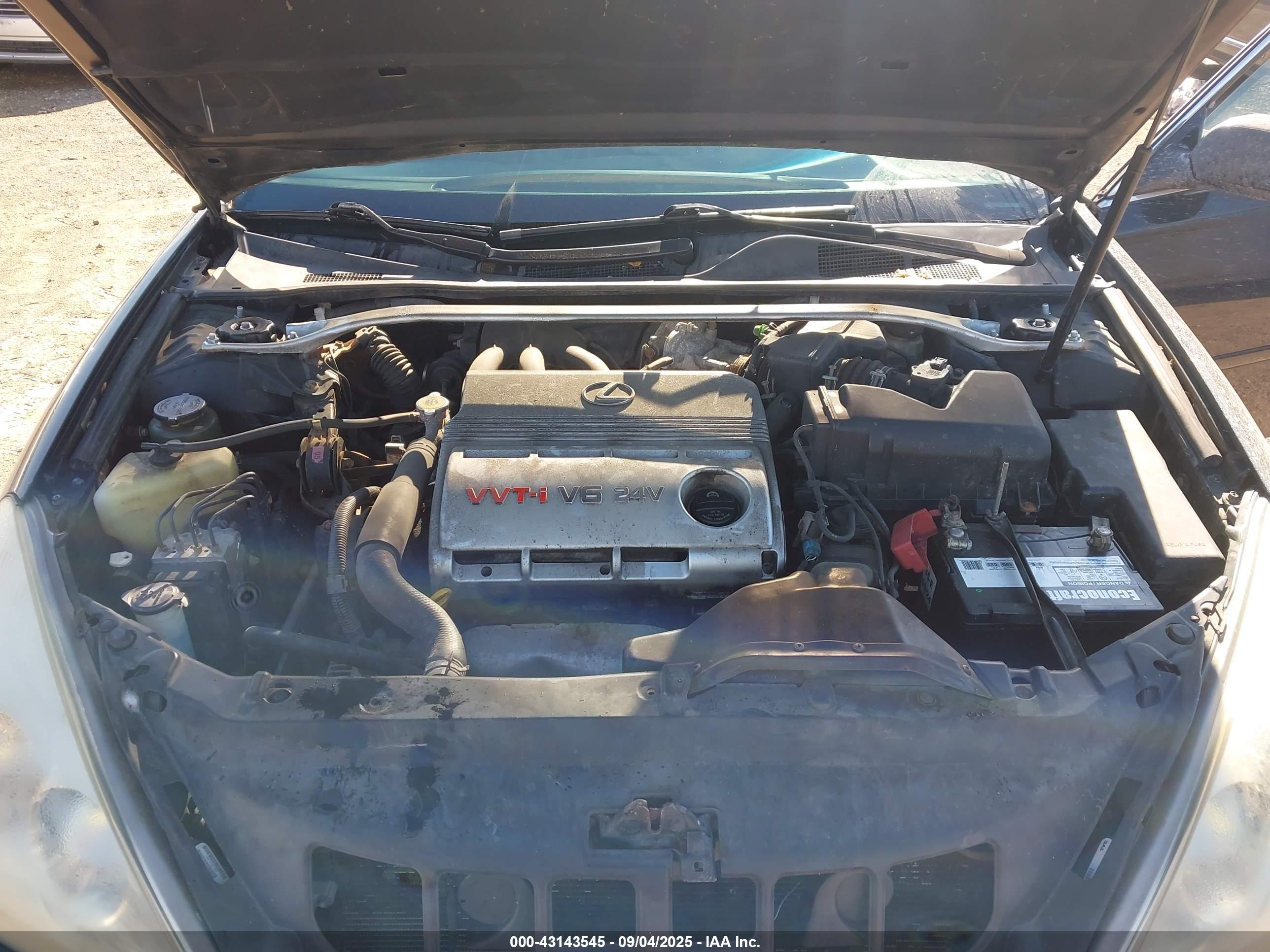 LEXUS ES image 10