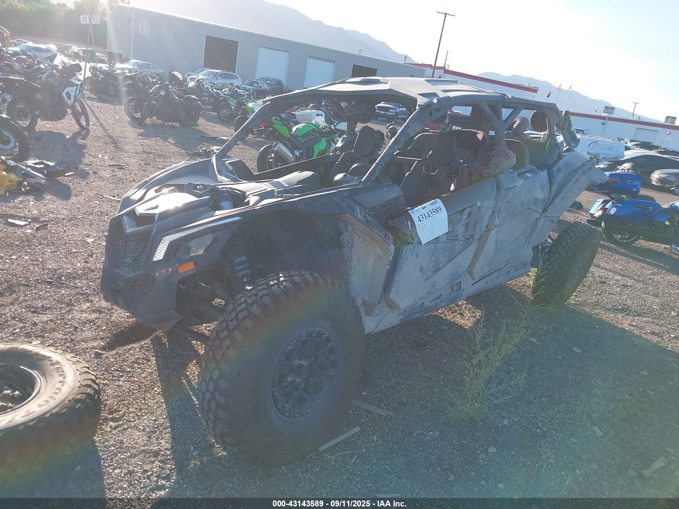 CAN-AM MAVERICK image 2
