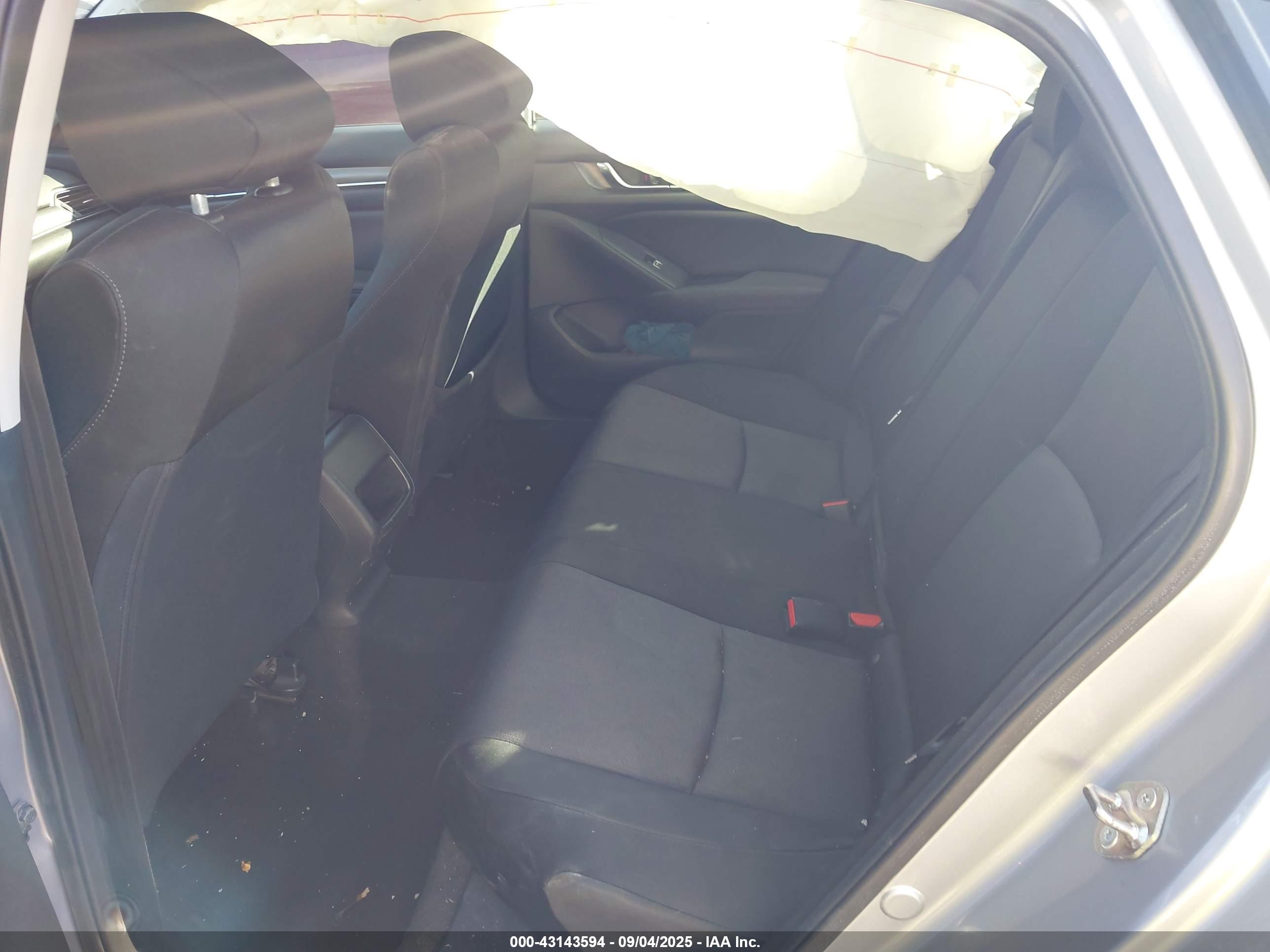 HONDA ACCORD image 8