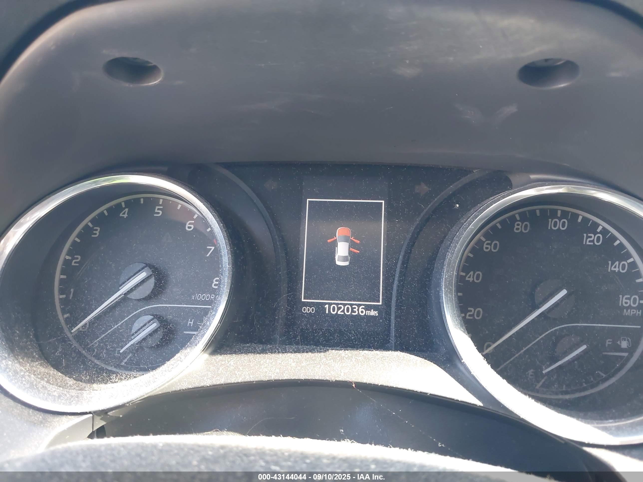 TOYOTA CAMRY image 7