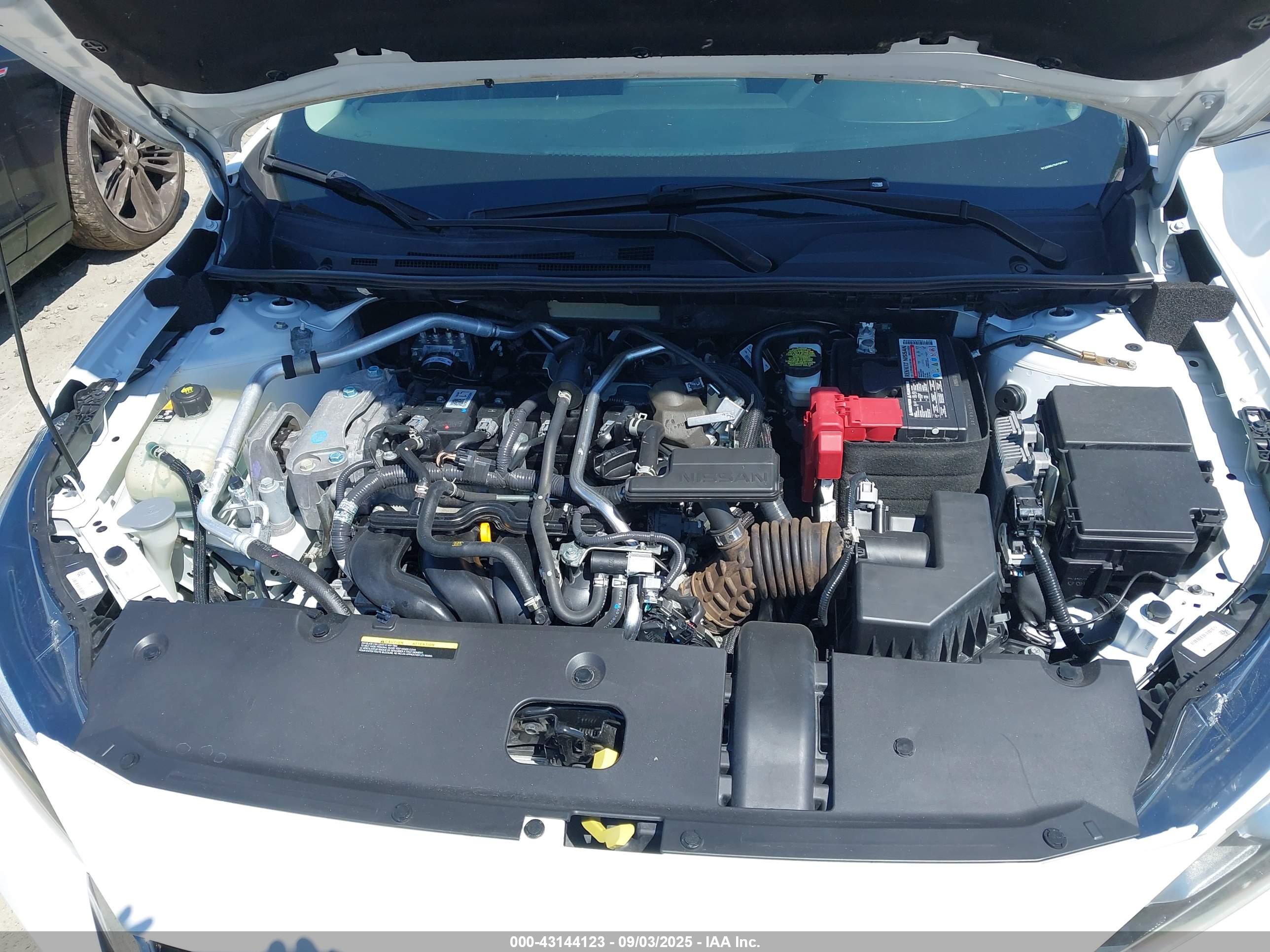 NISSAN SENTRA image 10