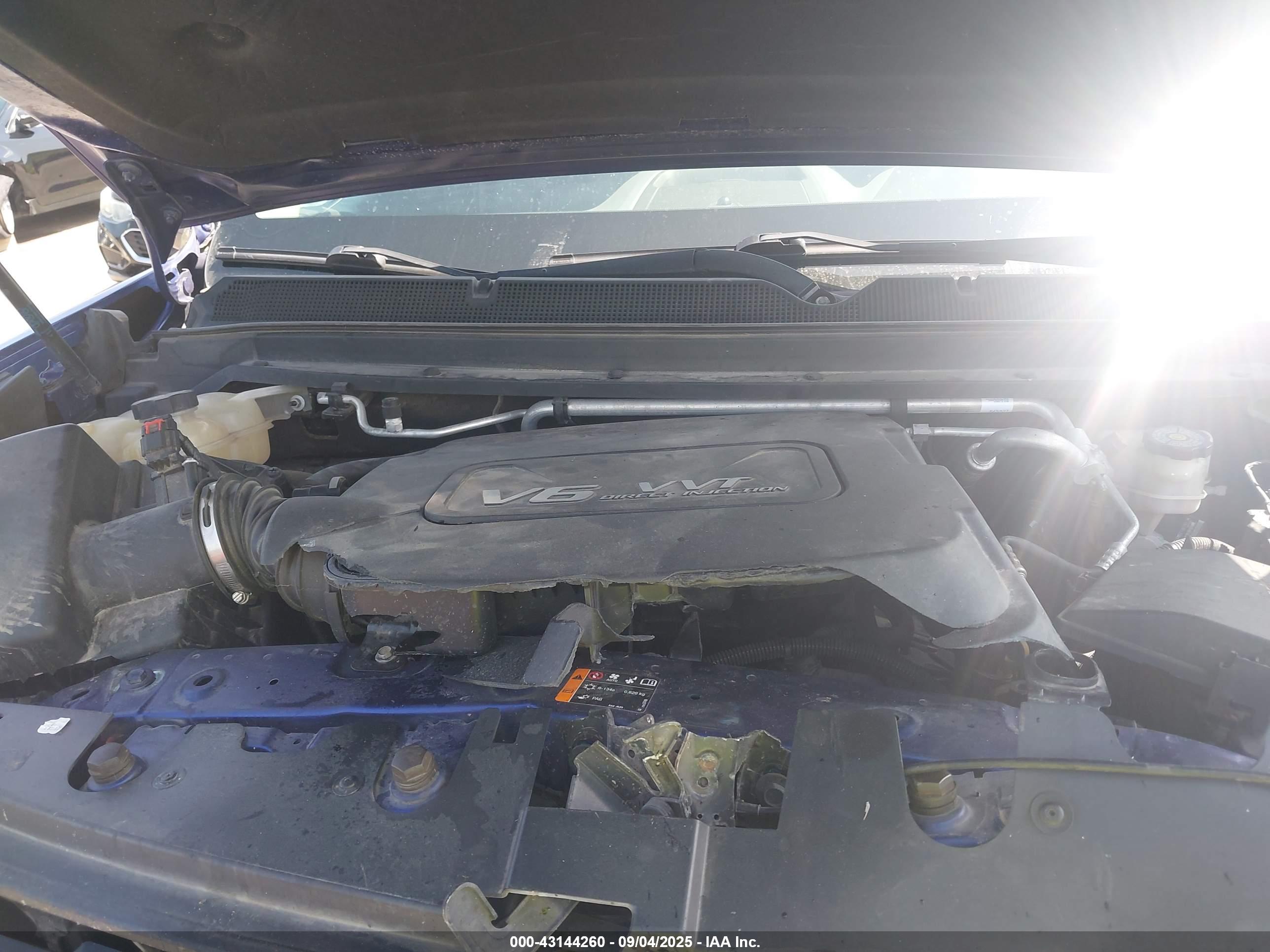 CHEVROLET COLORADO image 10