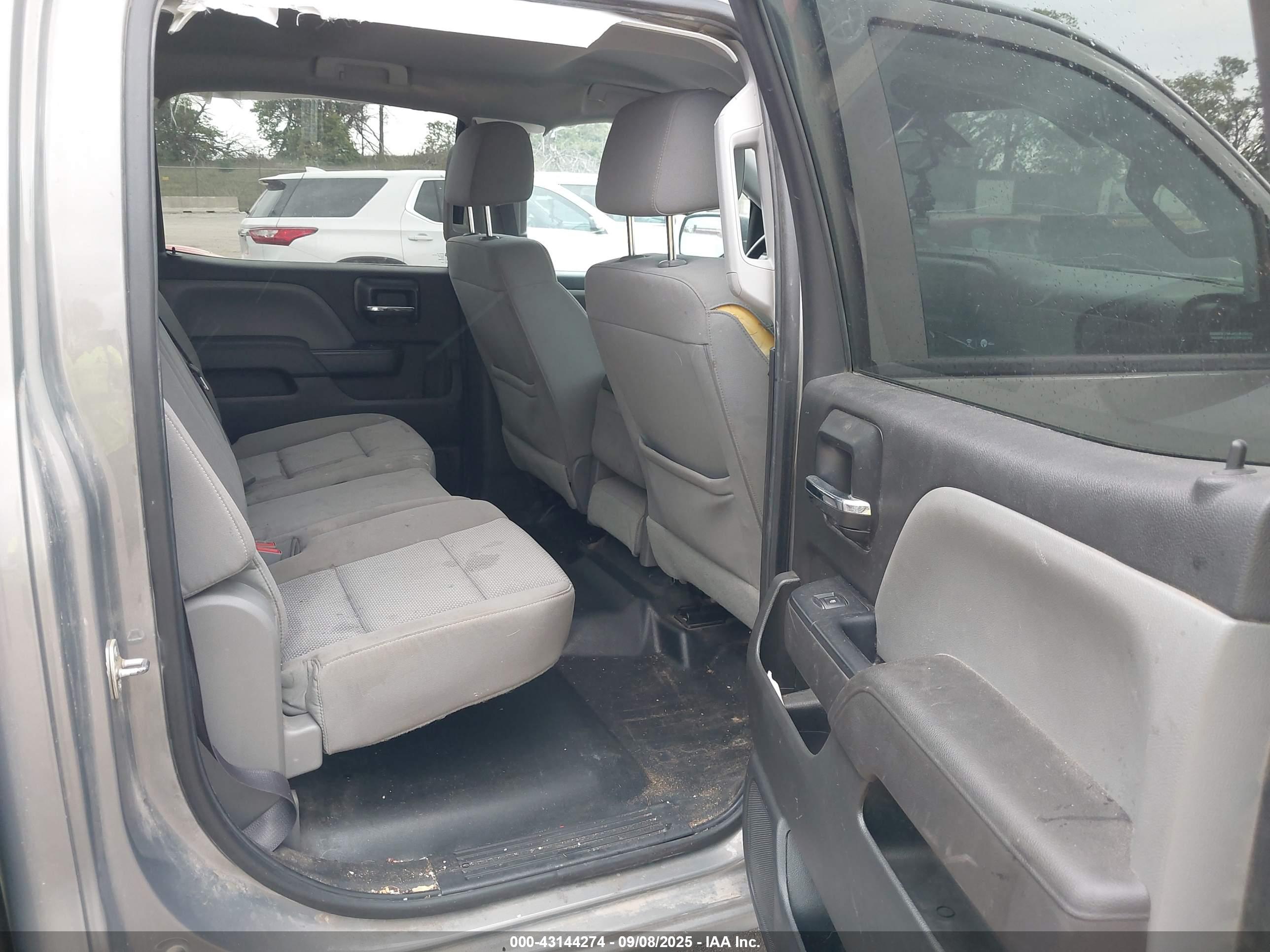GMC SIERRA image 8