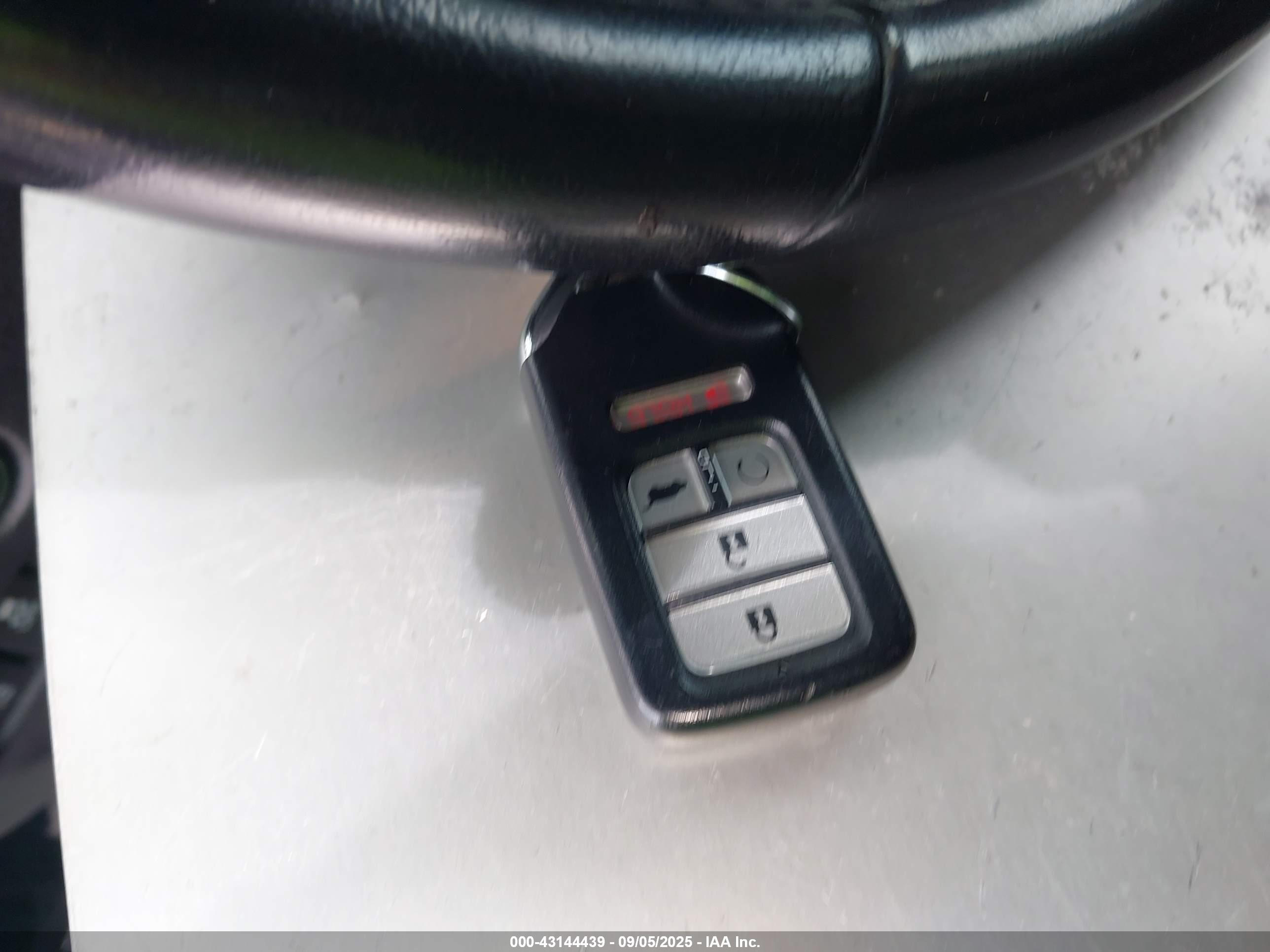 HONDA PILOT image 11