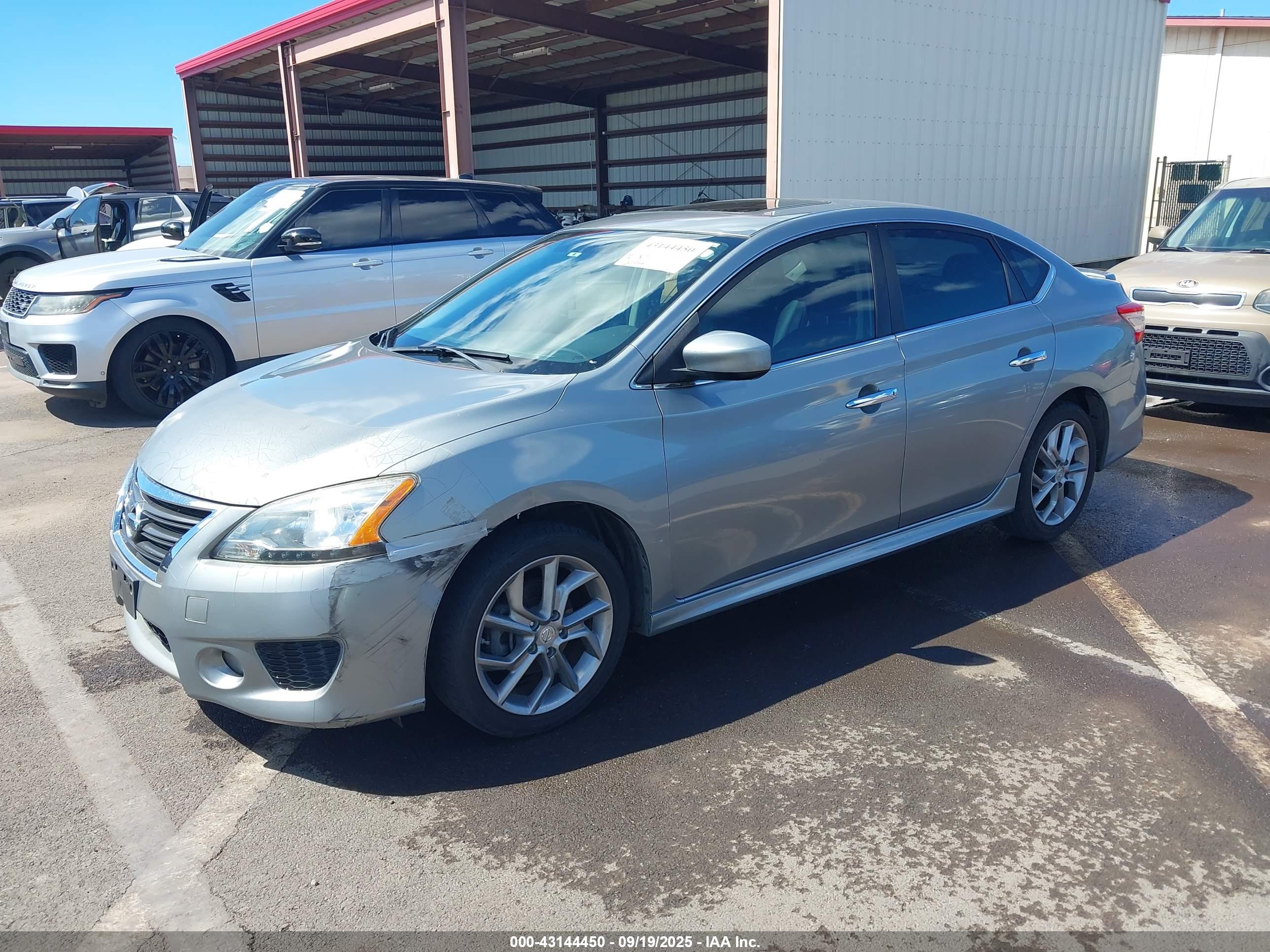NISSAN SENTRA image 2