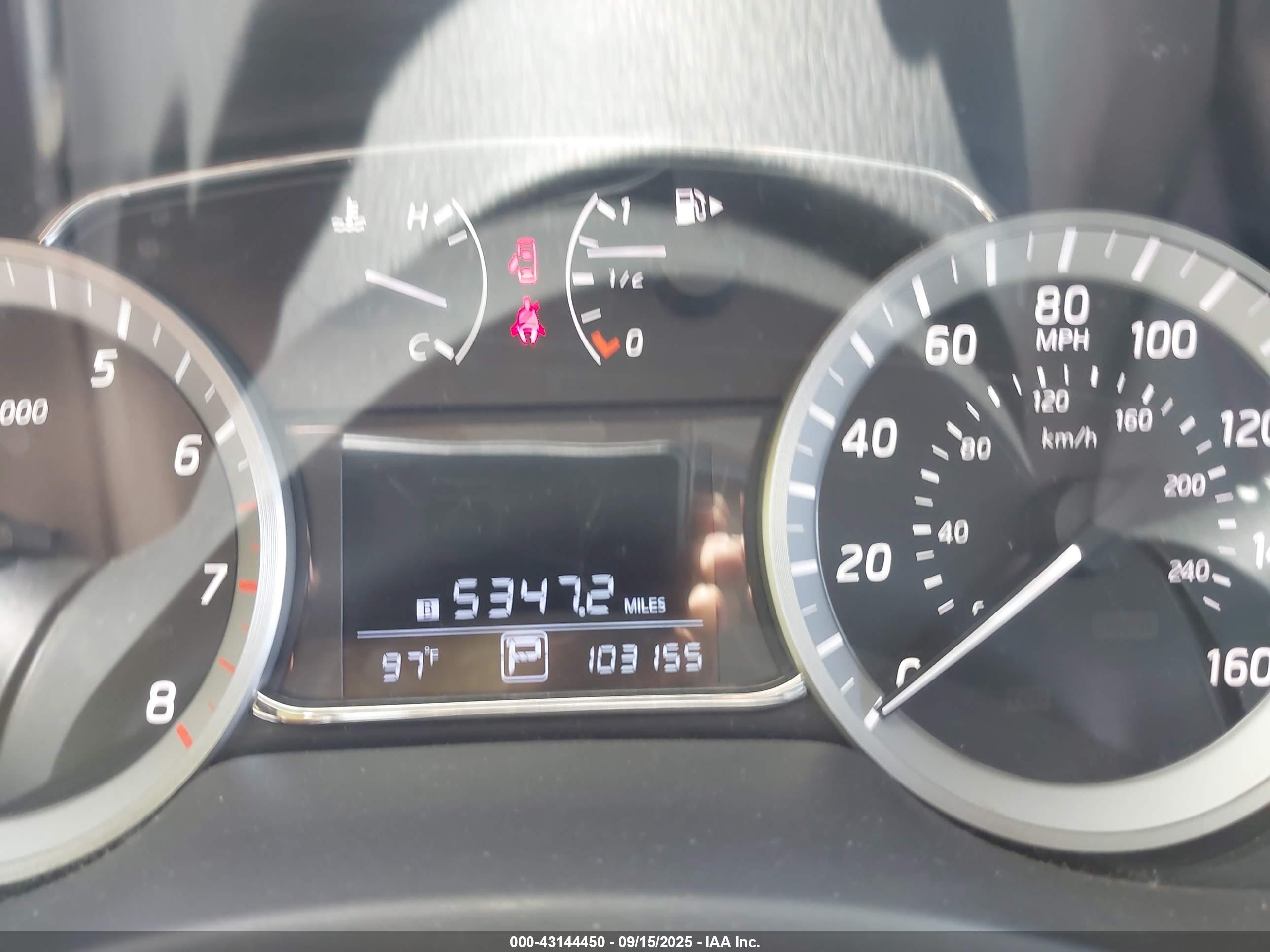 NISSAN SENTRA image 7