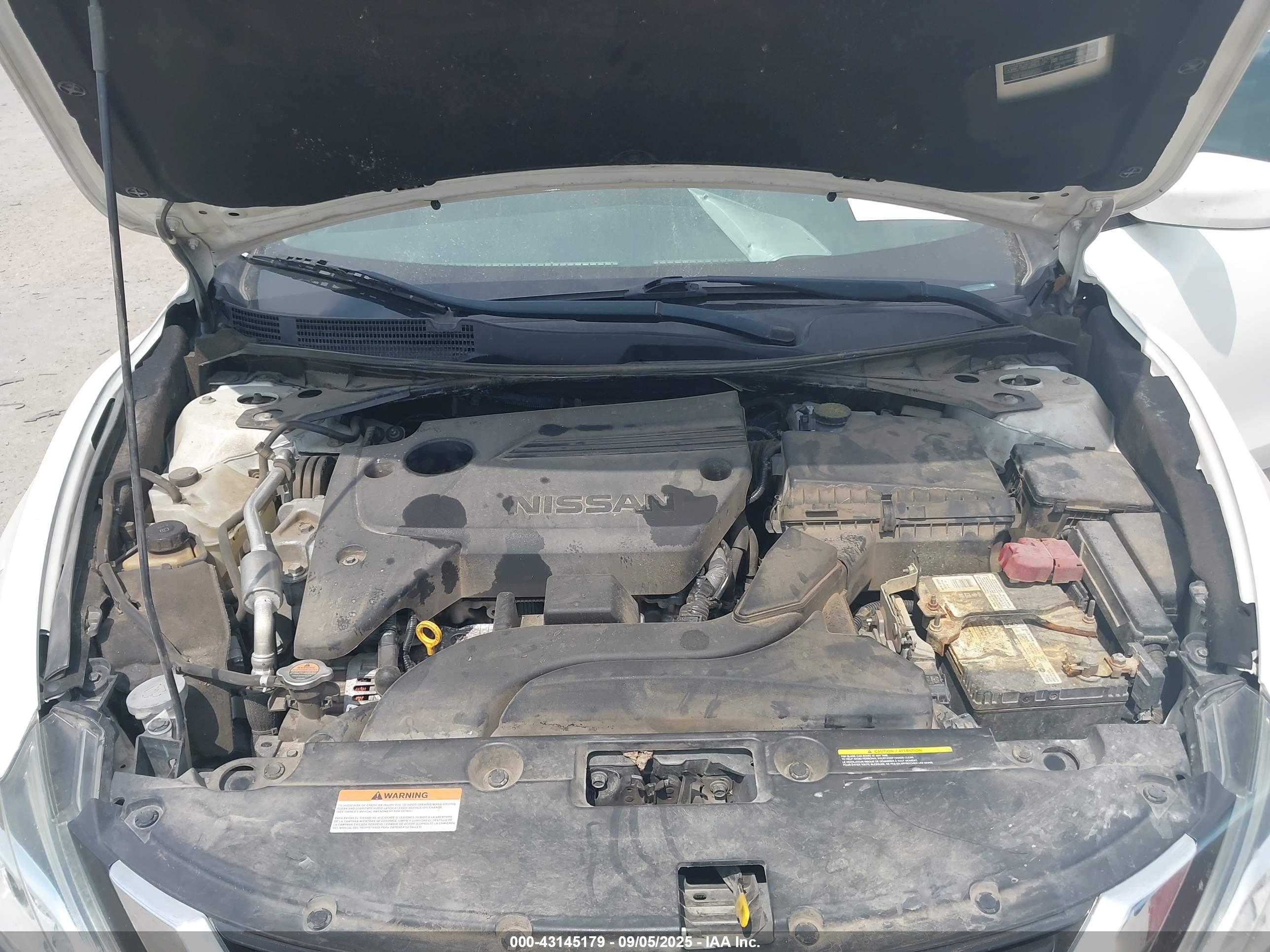NISSAN ALTIMA image 10