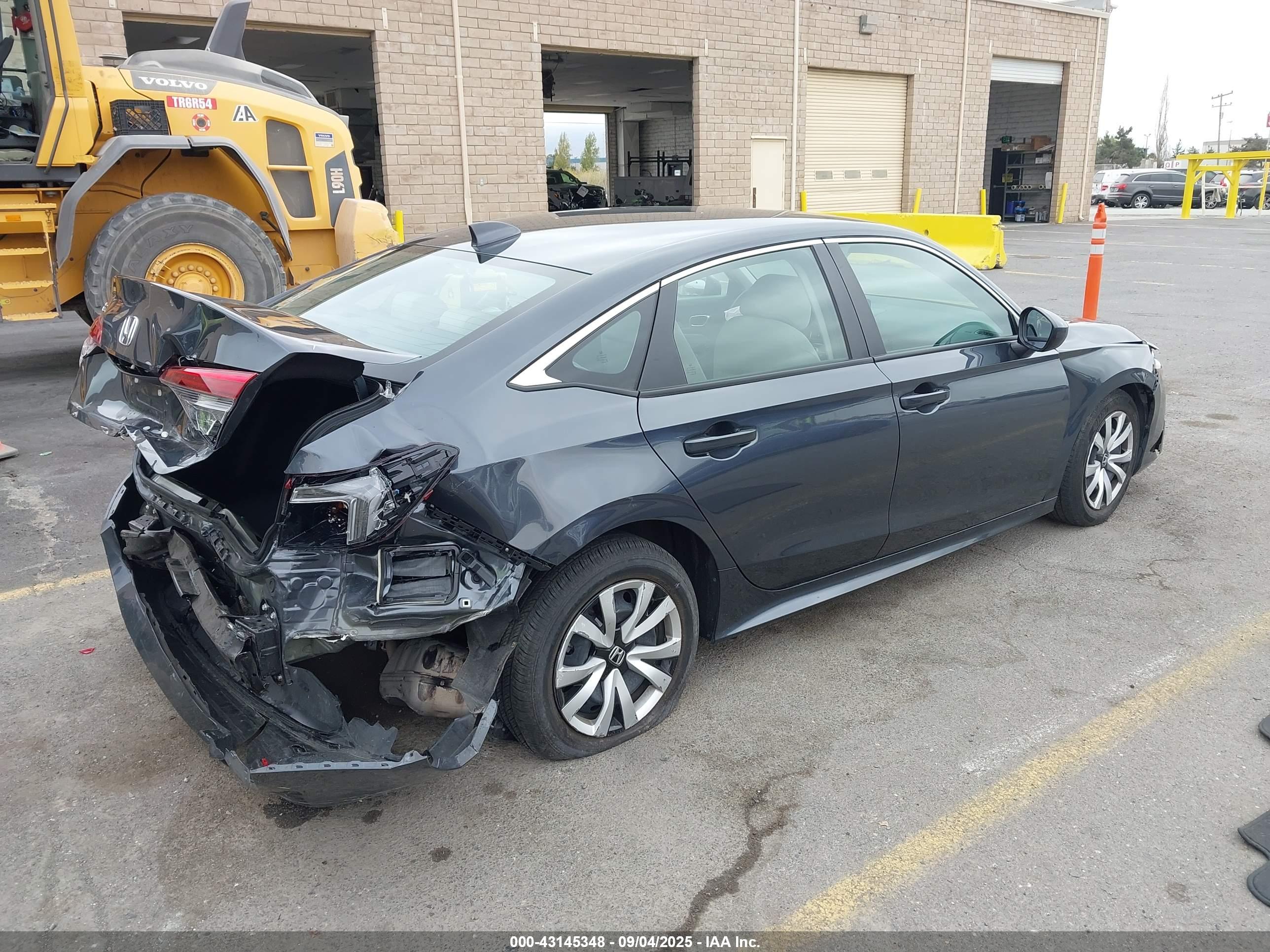 HONDA CIVIC image 4