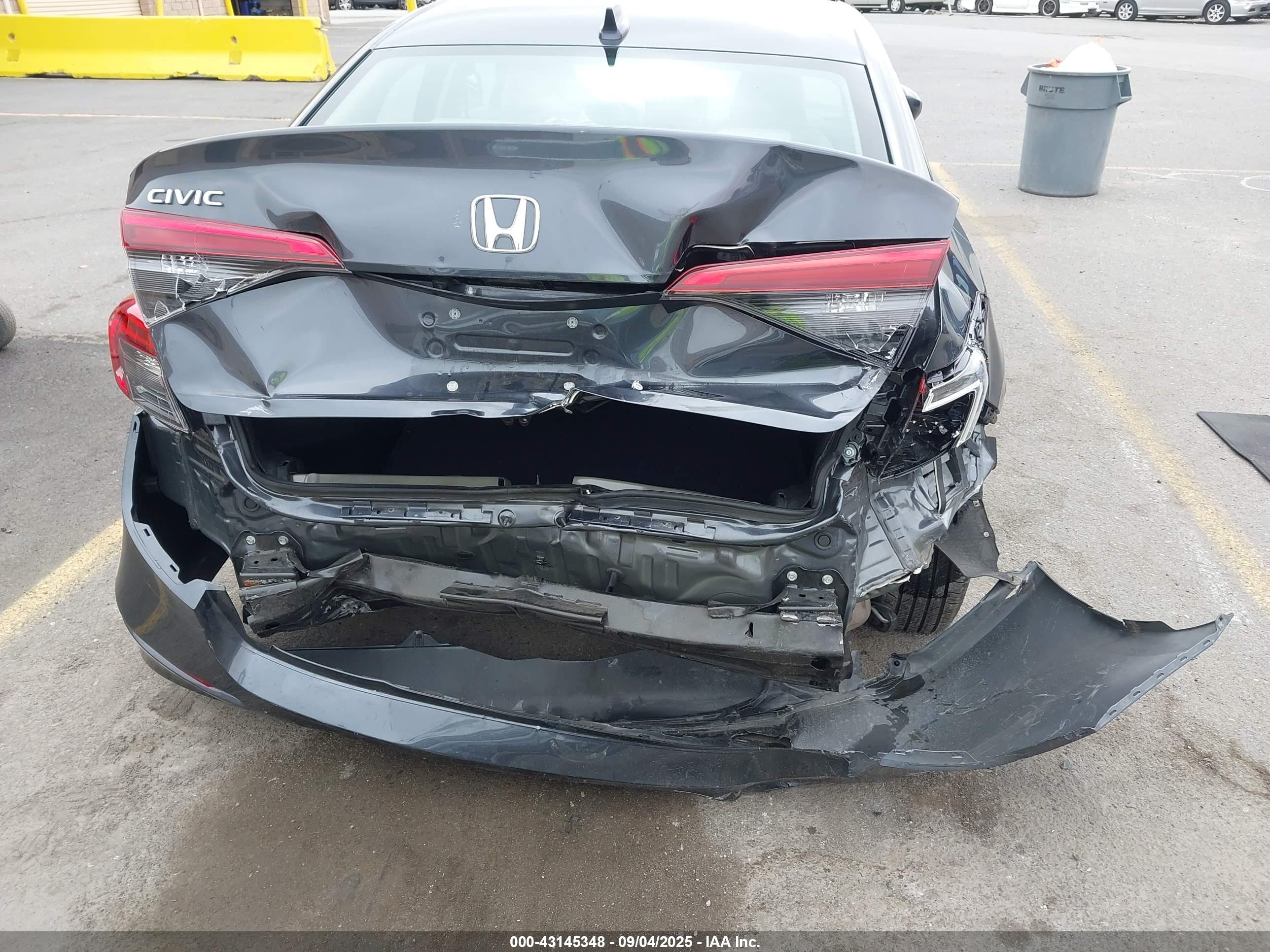 HONDA CIVIC image 6