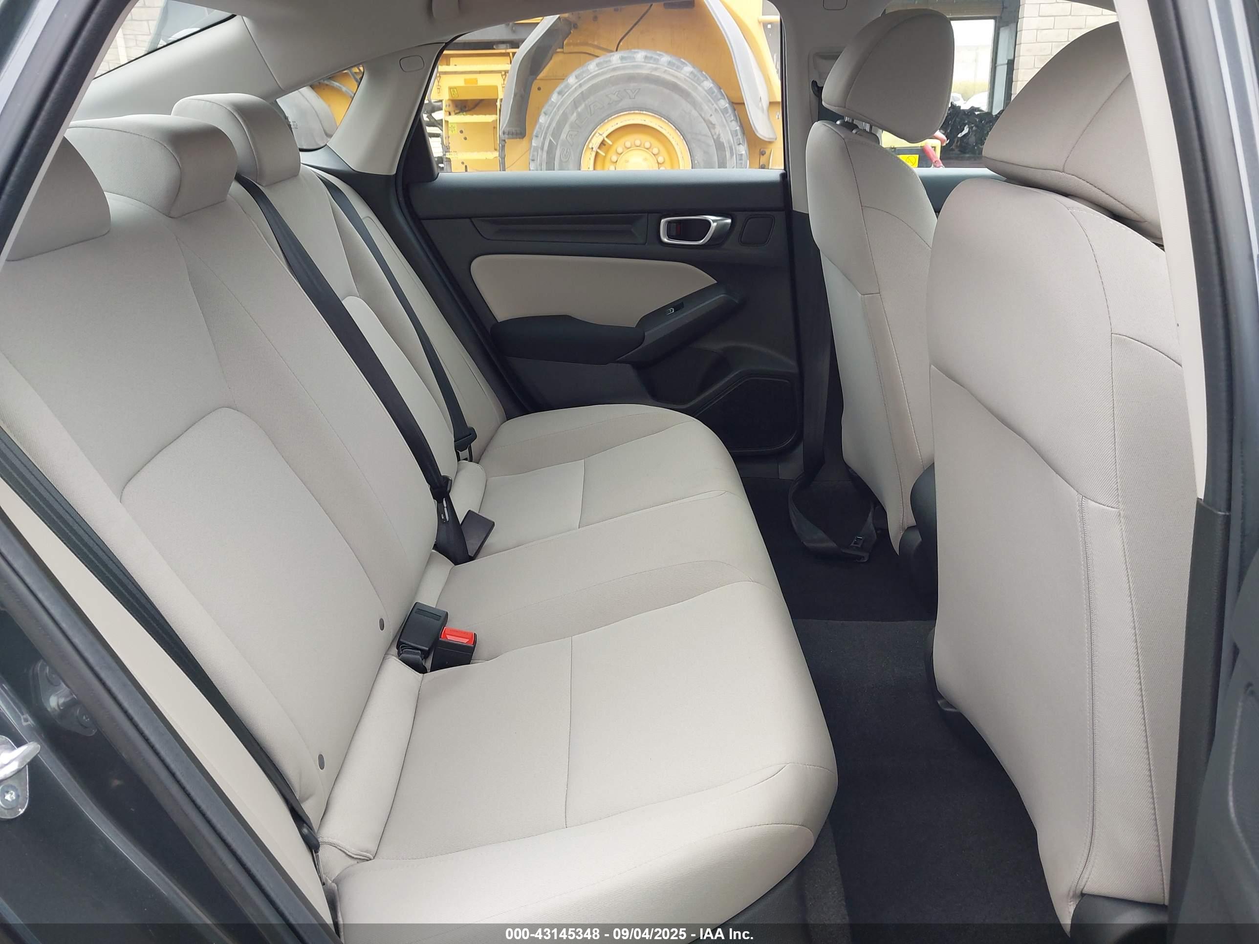 HONDA CIVIC image 8