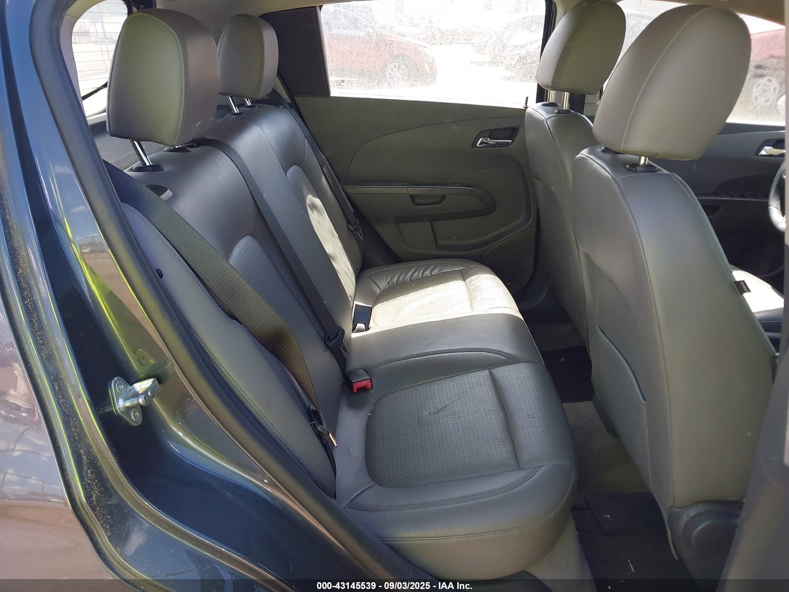 CHEVROLET SONIC image 8