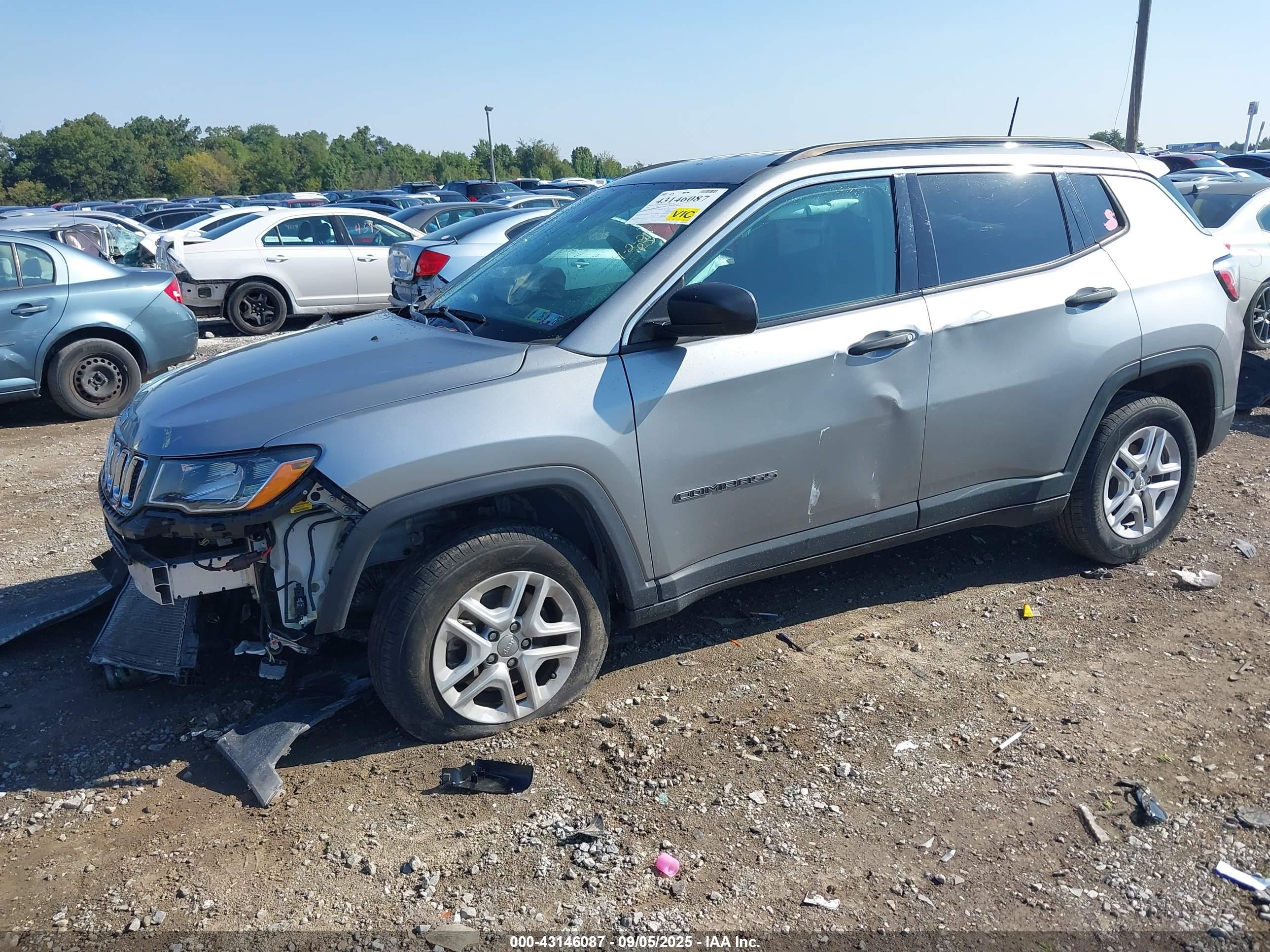 JEEP COMPASS image 2