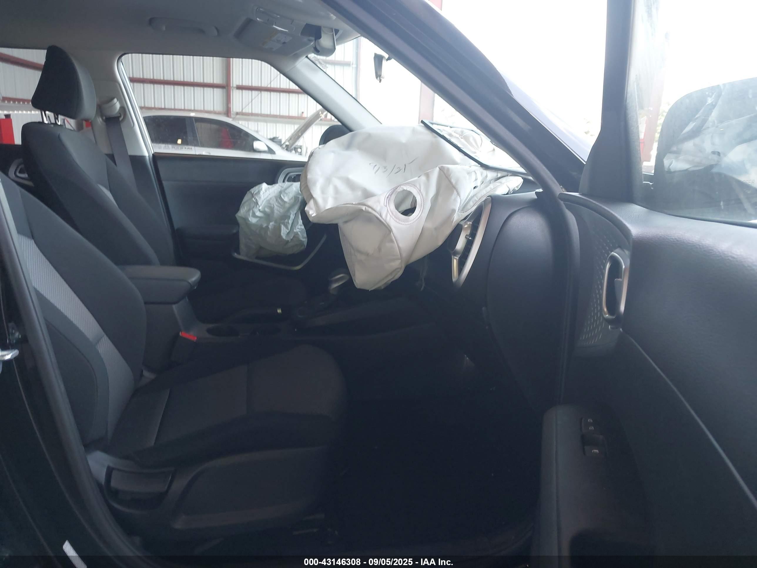 KIA SOUL image 5