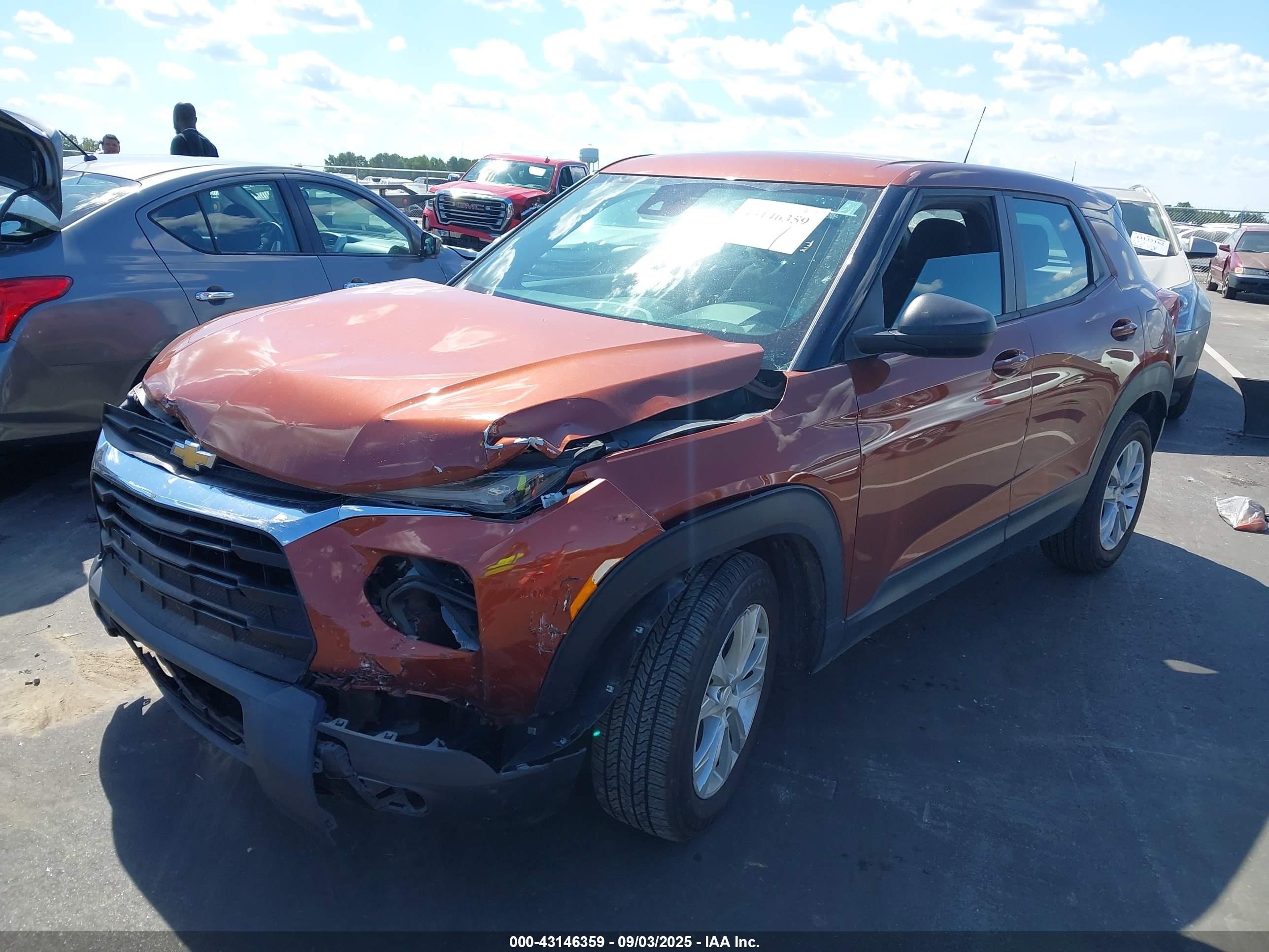 CHEVROLET TRAILBLAZER image 2