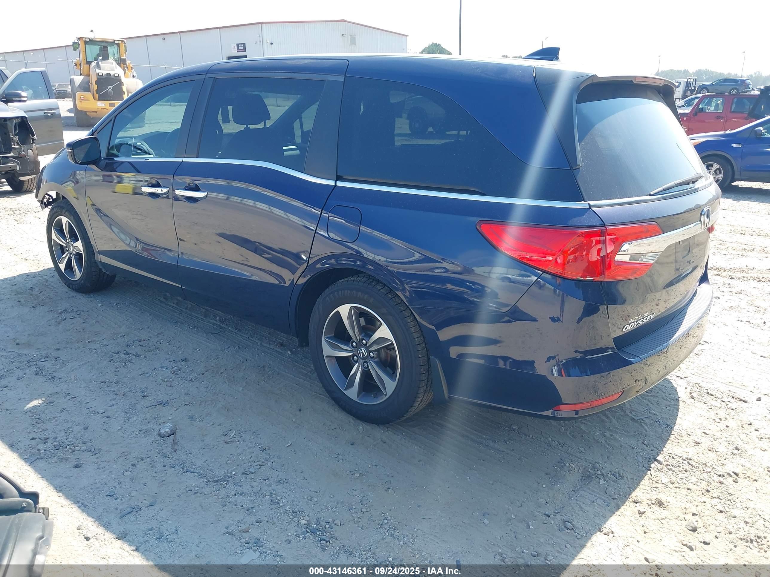 HONDA ODYSSEY image 3