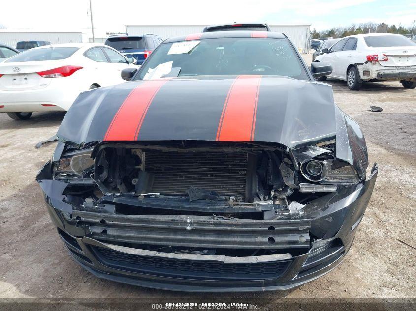 FORD MUSTANG image 6