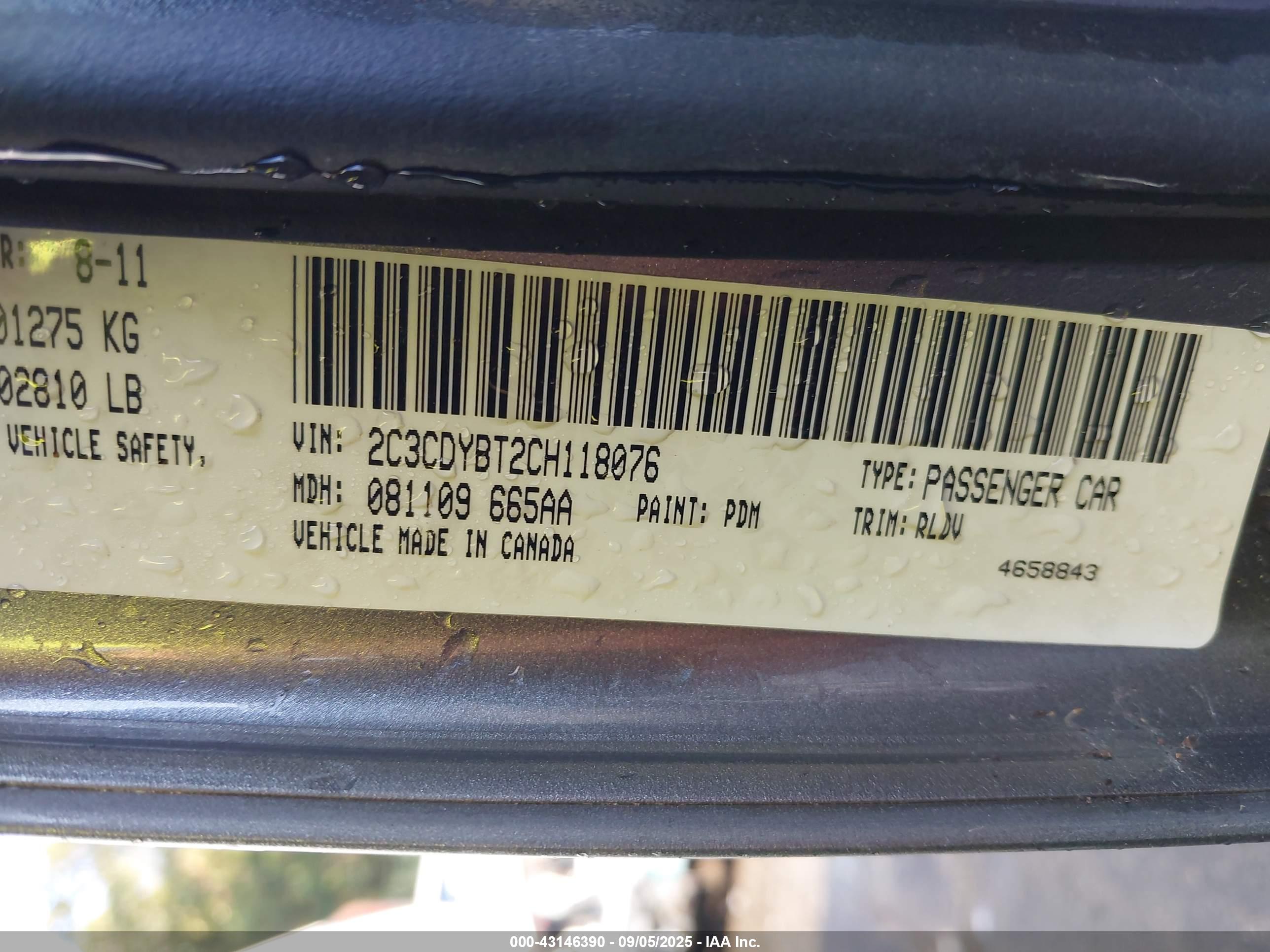 DODGE CHALLENGER image 9