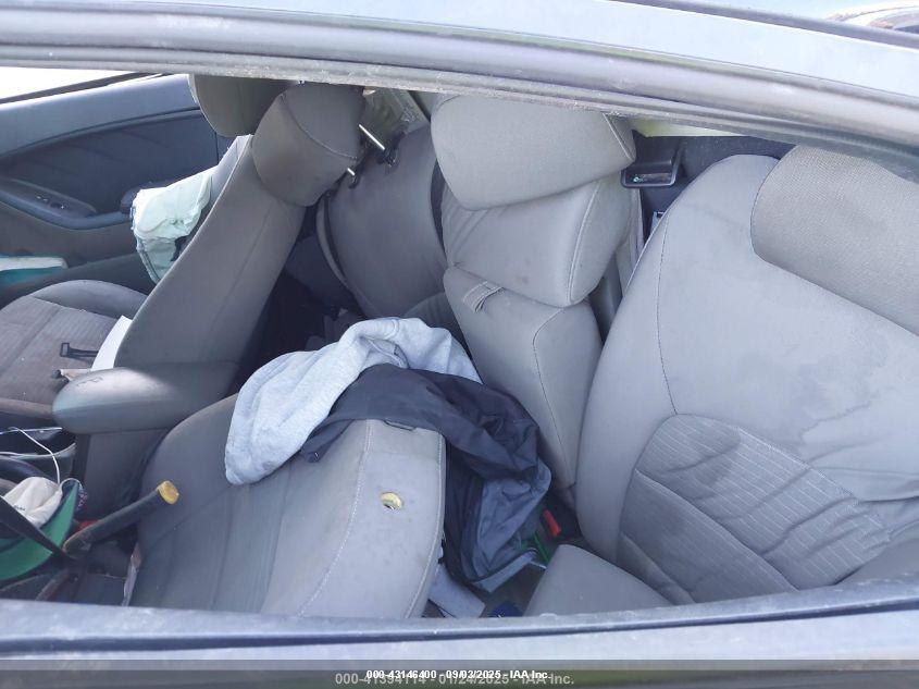 KIA FORTE image 8
