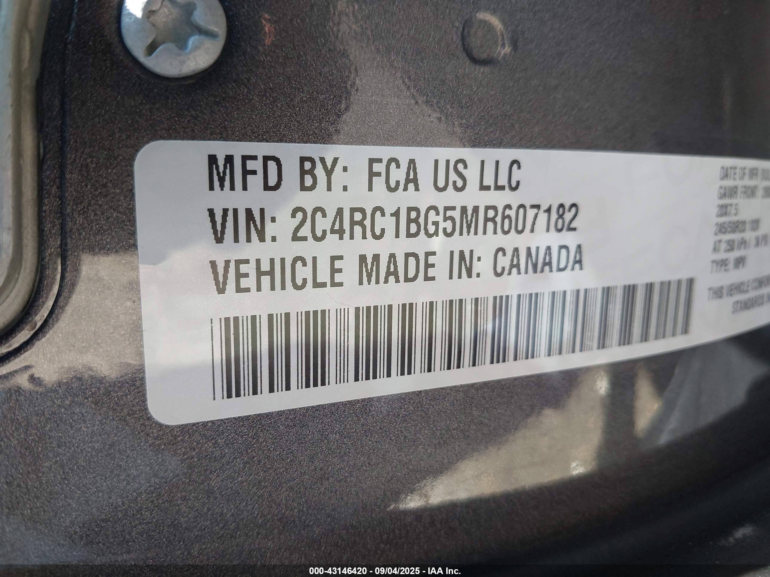CHRYSLER PACIFICA image 9