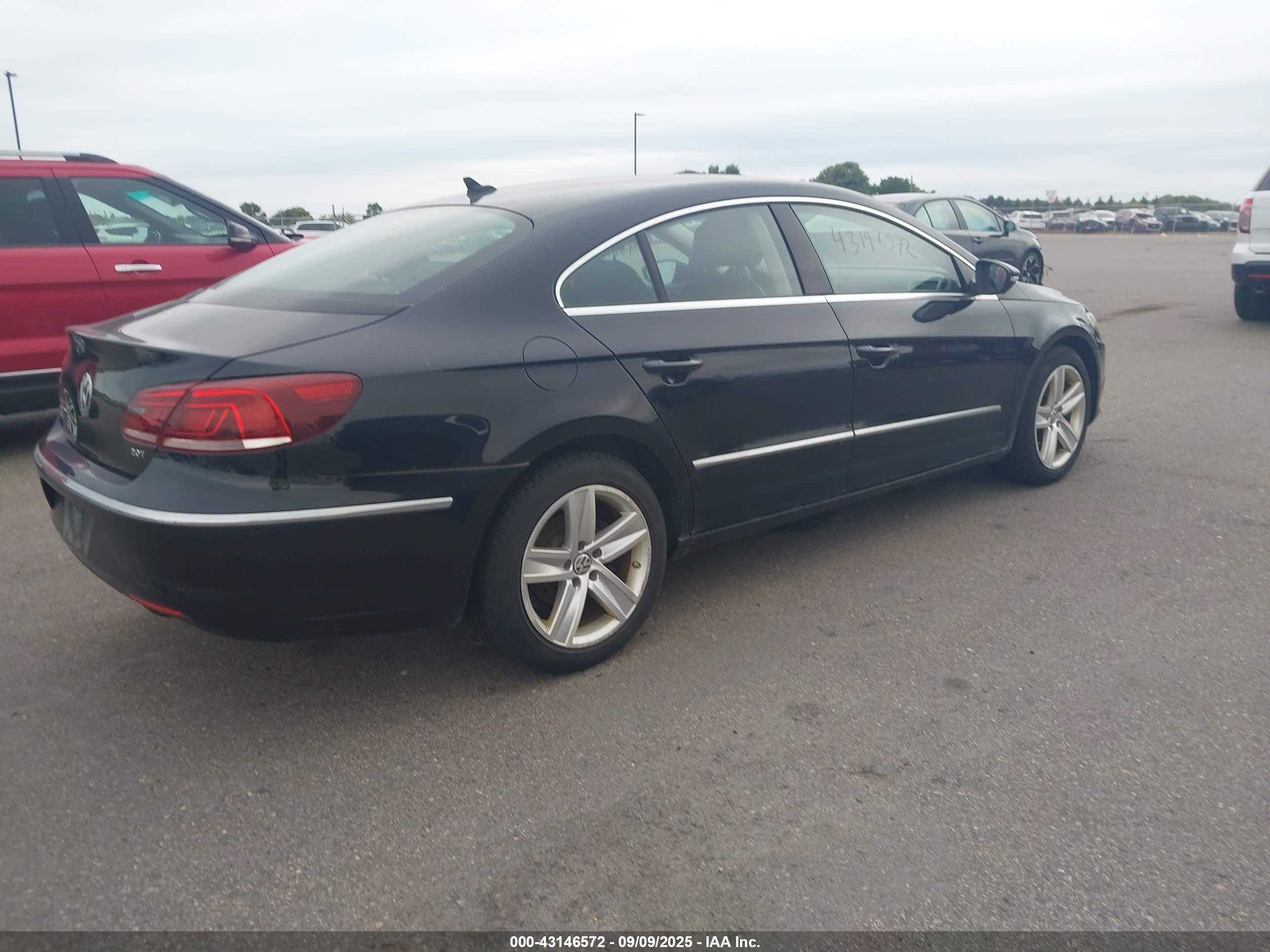 VOLKSWAGEN CC image 4