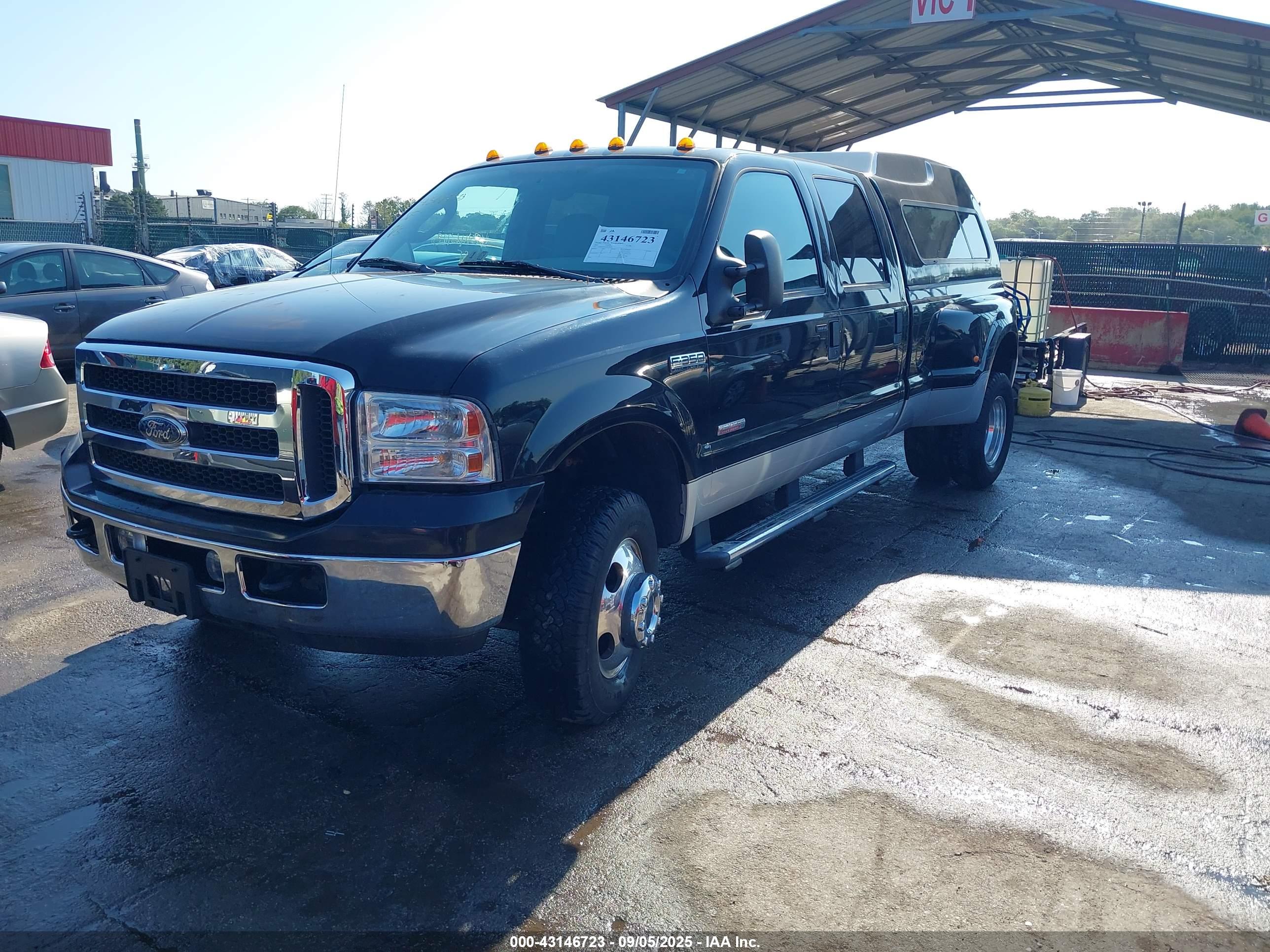 FORD F-350 image 2