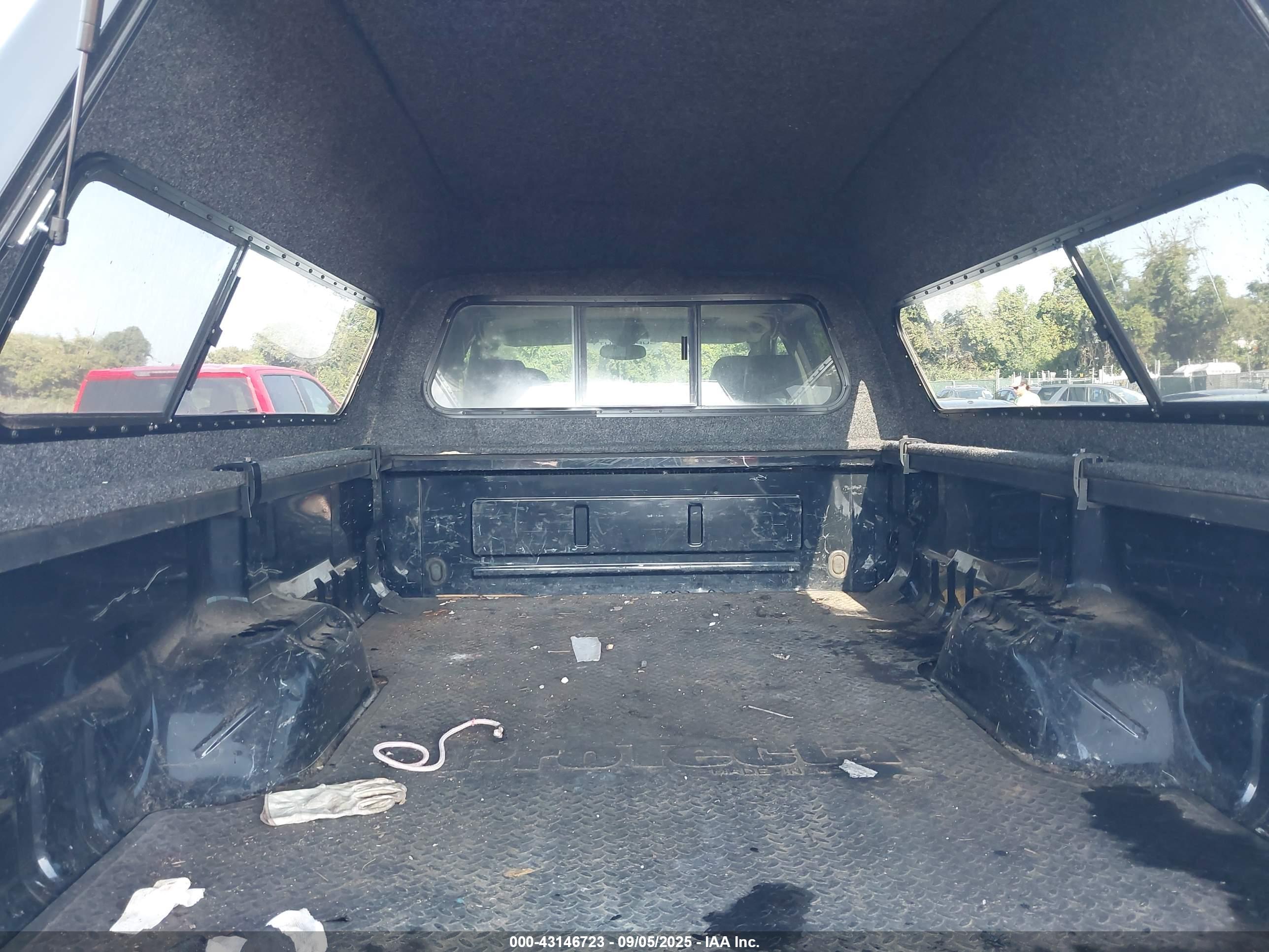 FORD F-350 image 7
