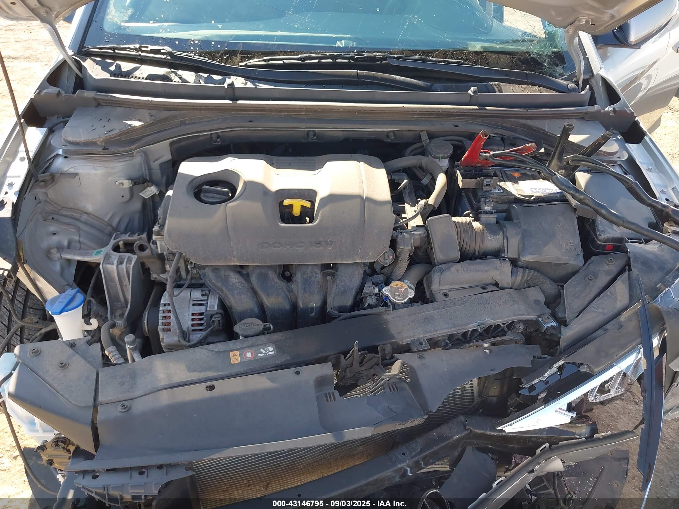 HYUNDAI ELANTRA image 10