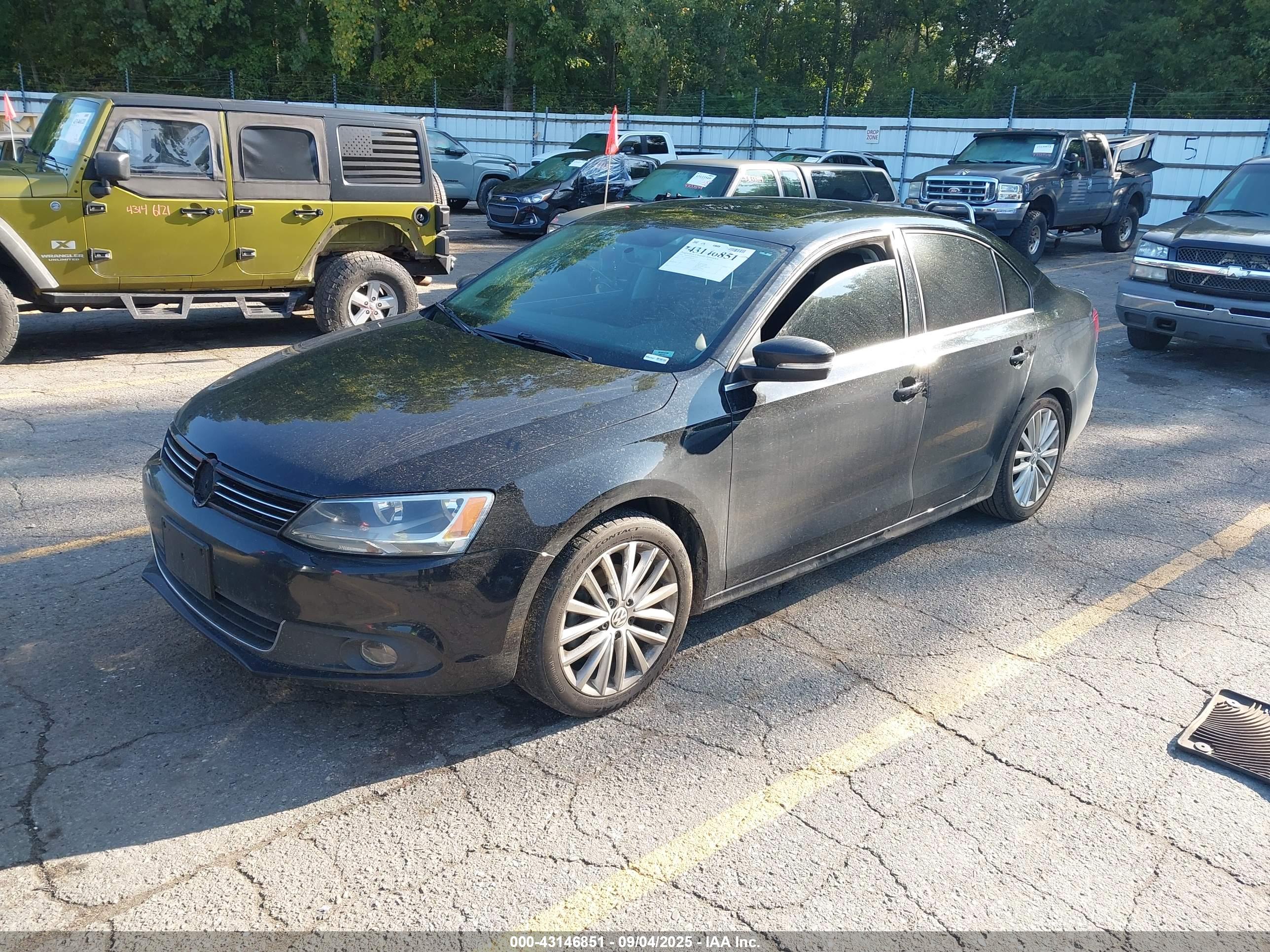 VOLKSWAGEN JETTA image 2