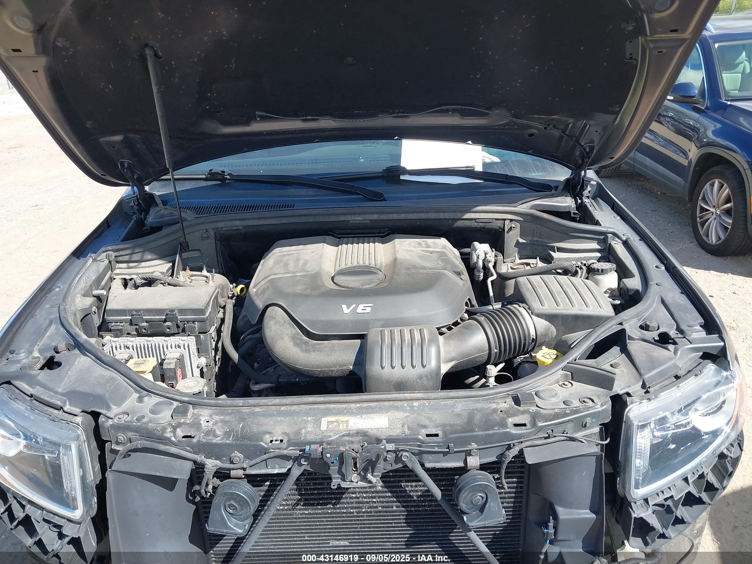 JEEP GRAND image 10
