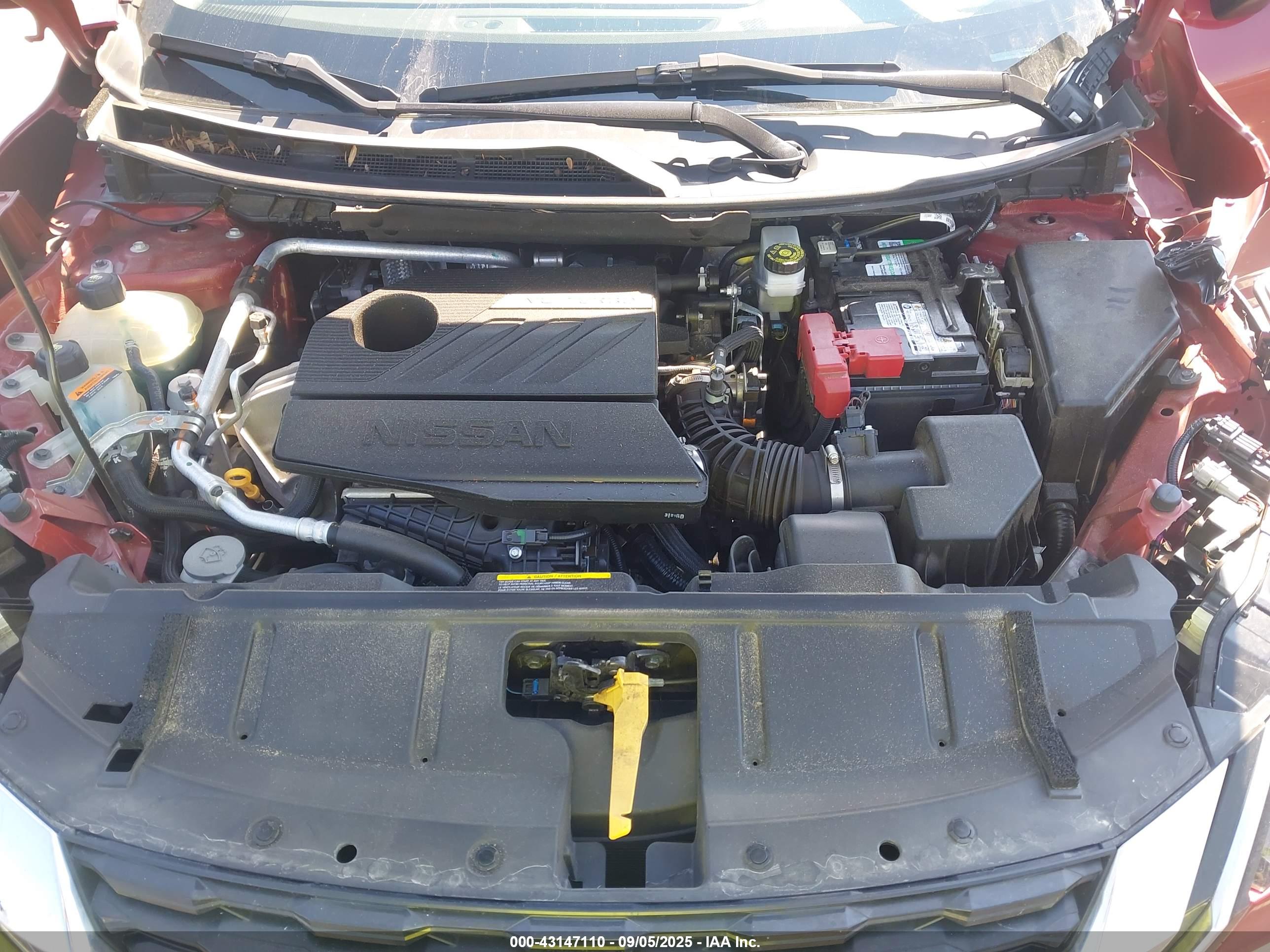 NISSAN ROGUE image 10