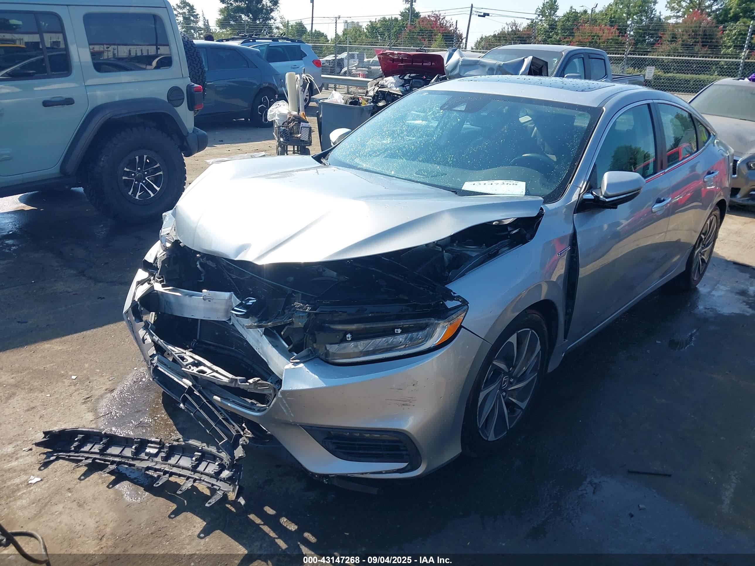 HONDA INSIGHT image 2