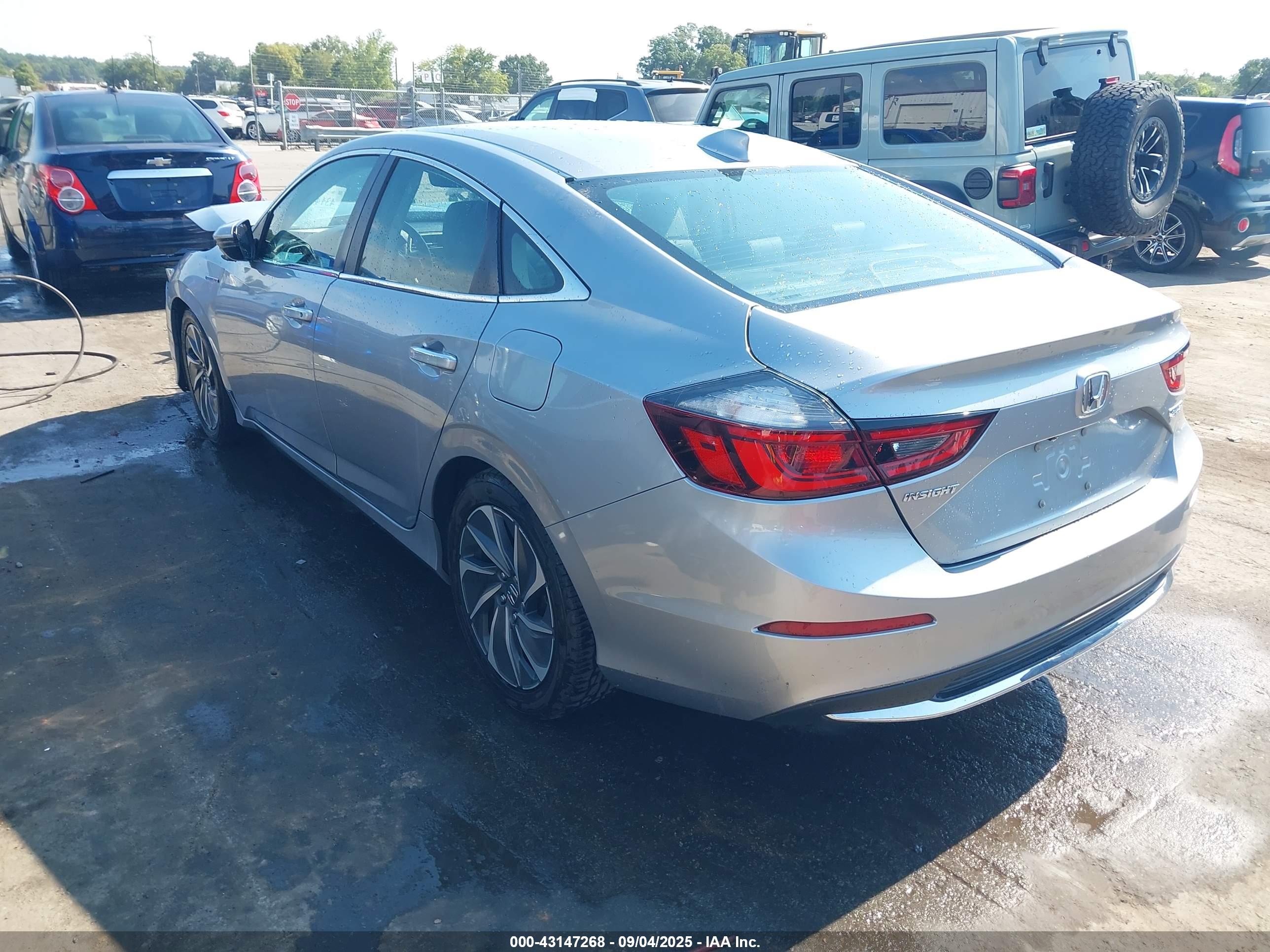 HONDA INSIGHT image 3