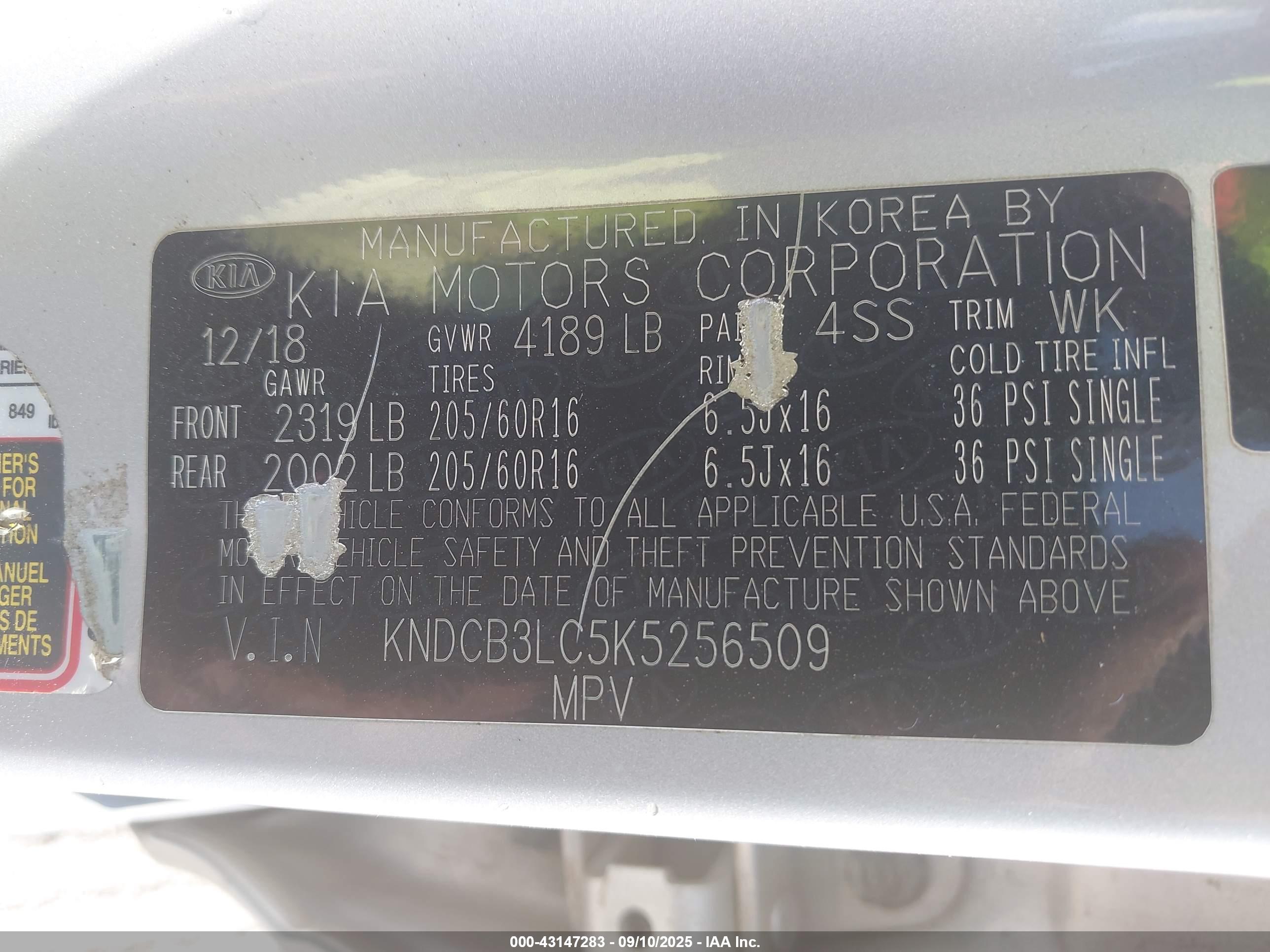 KIA NIRO image 9