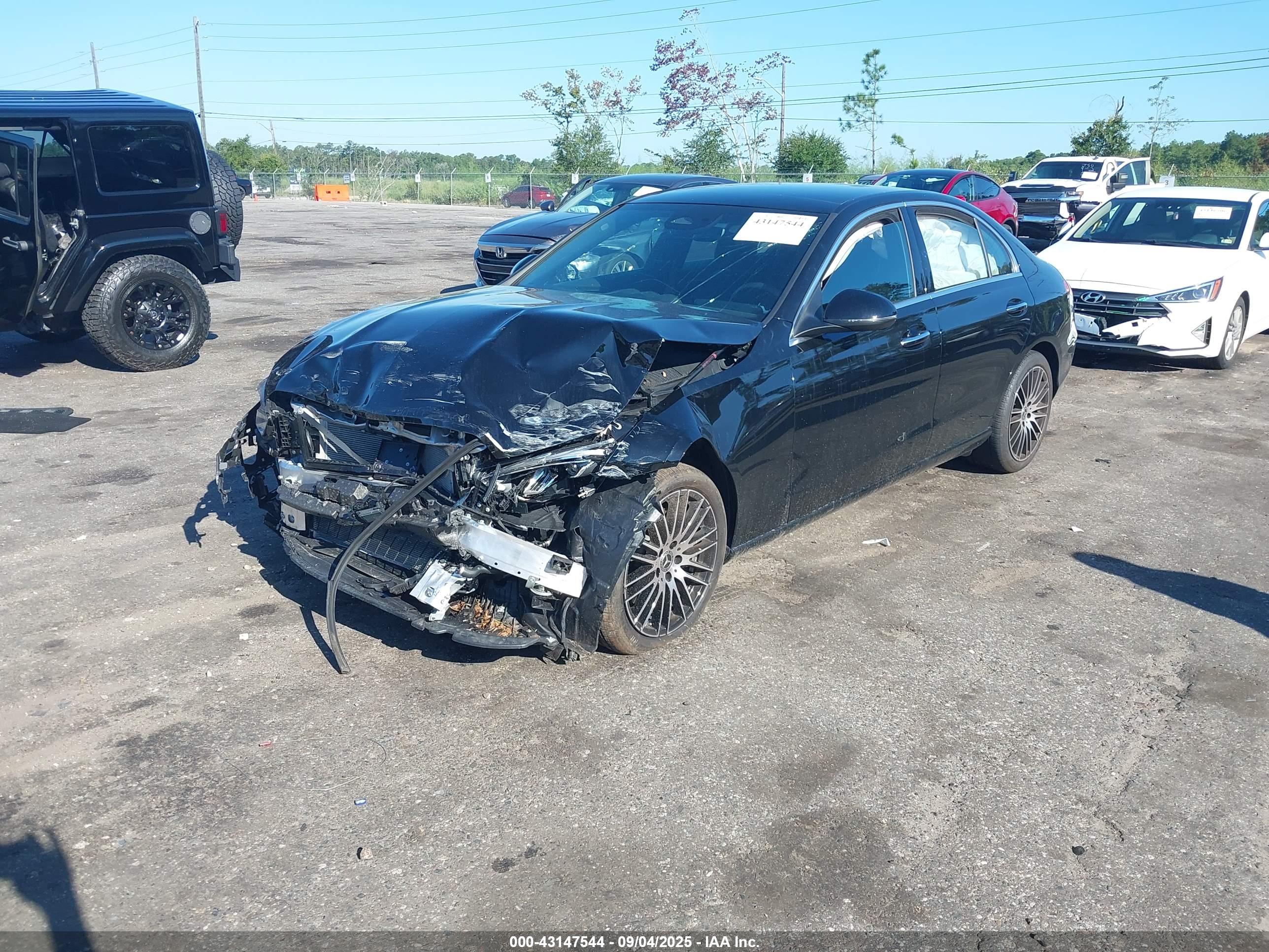 MERCEDES-BENZ C image 2