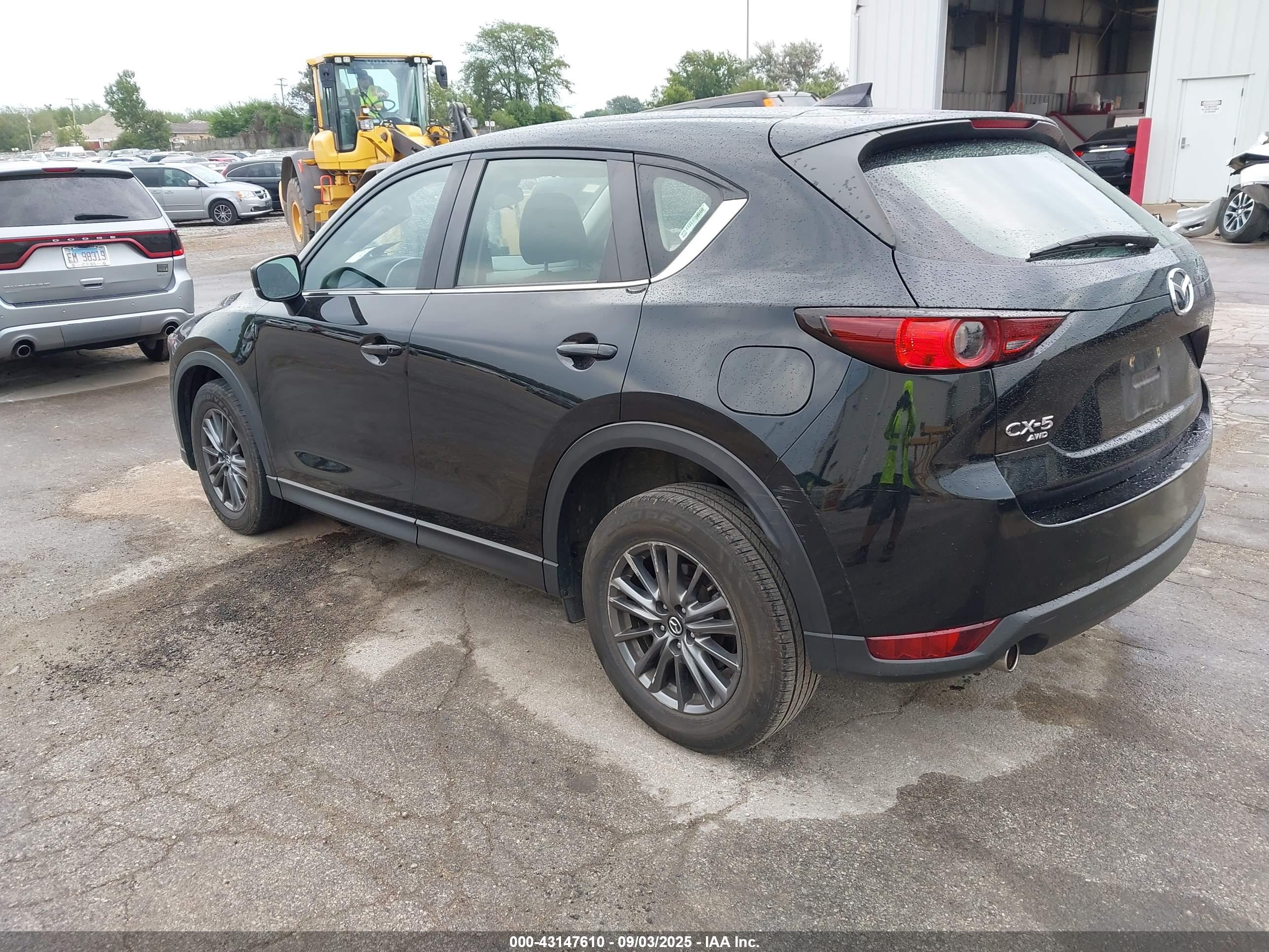 MAZDA CX-5 image 3