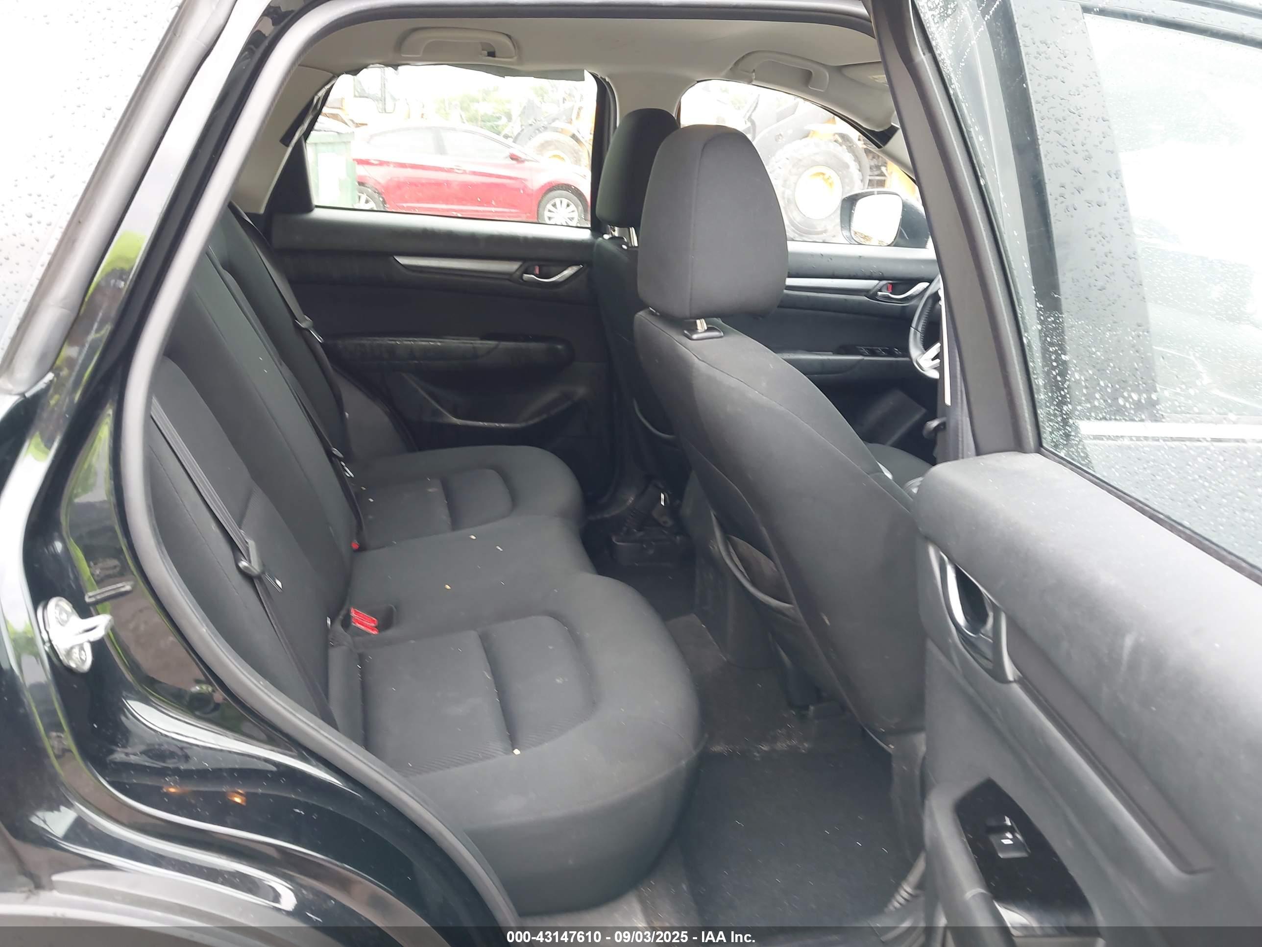 MAZDA CX-5 image 8