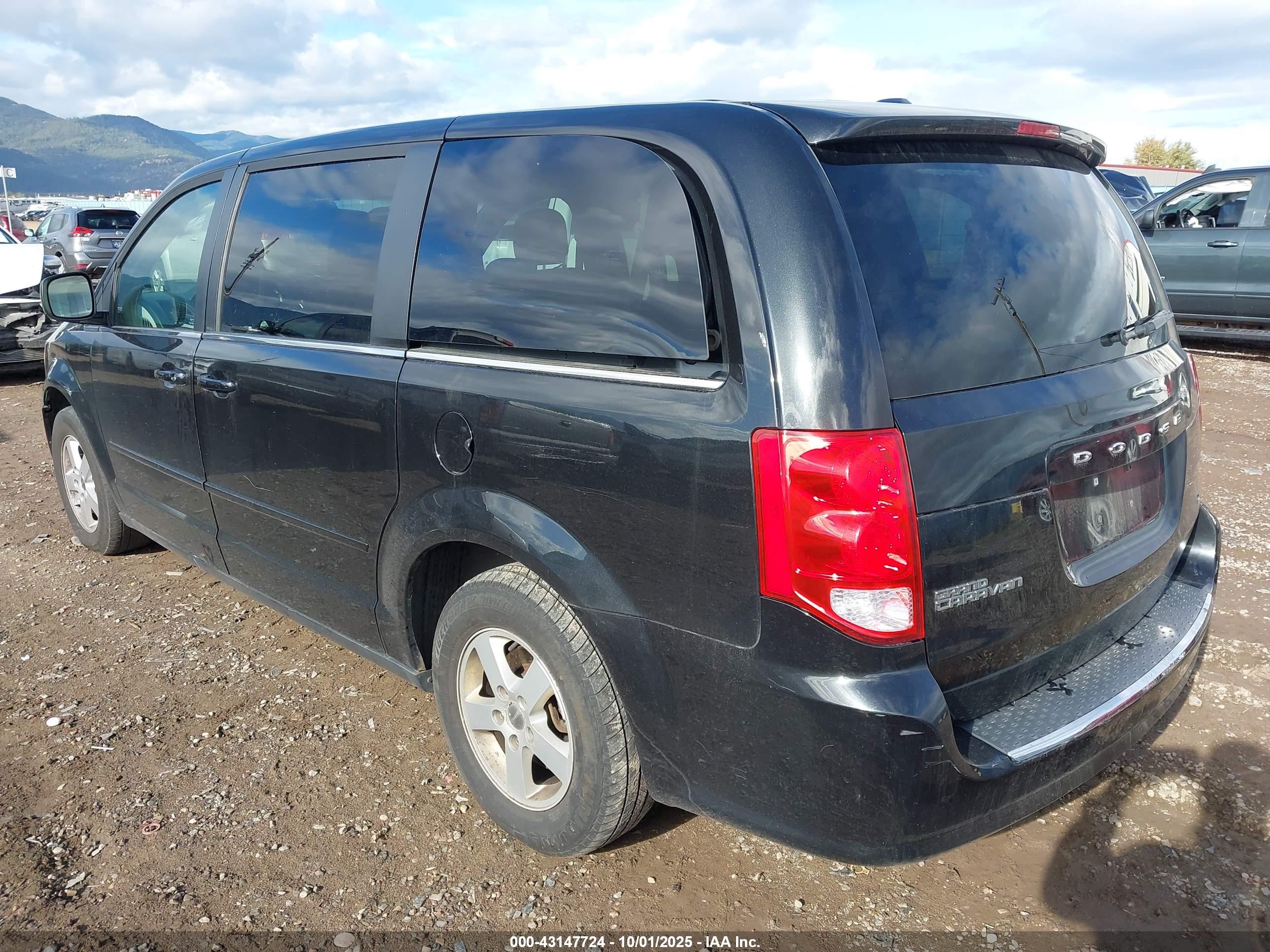 DODGE GRAND image 3