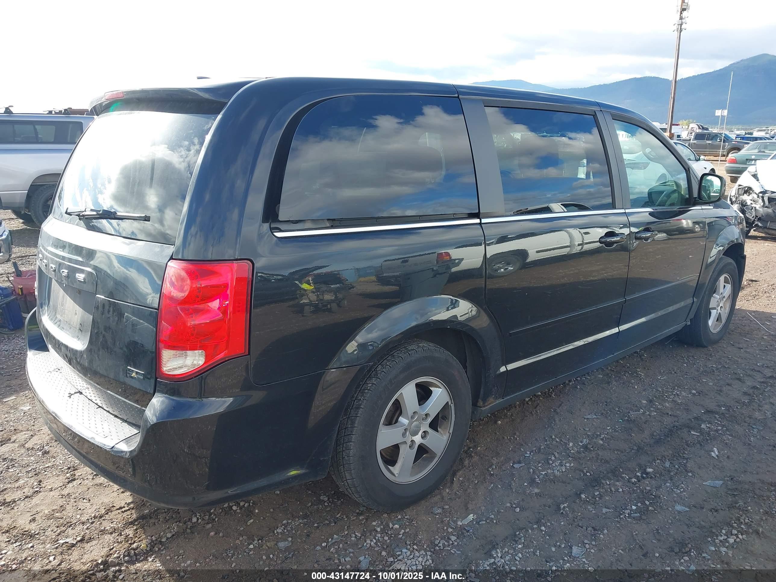 DODGE GRAND image 4