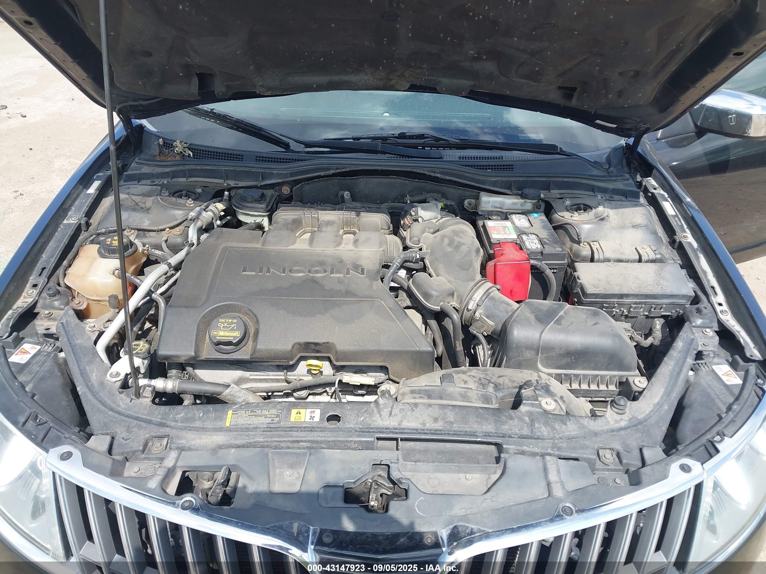 LINCOLN MKZ image 10