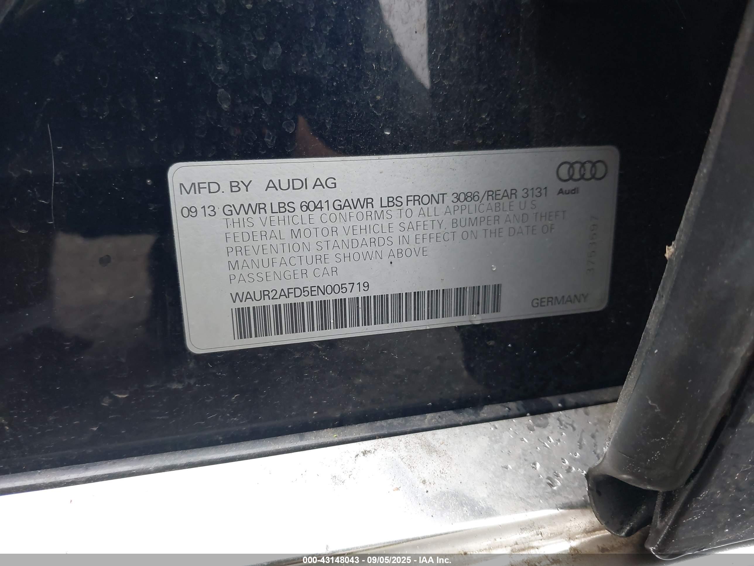 AUDI A8 image 9
