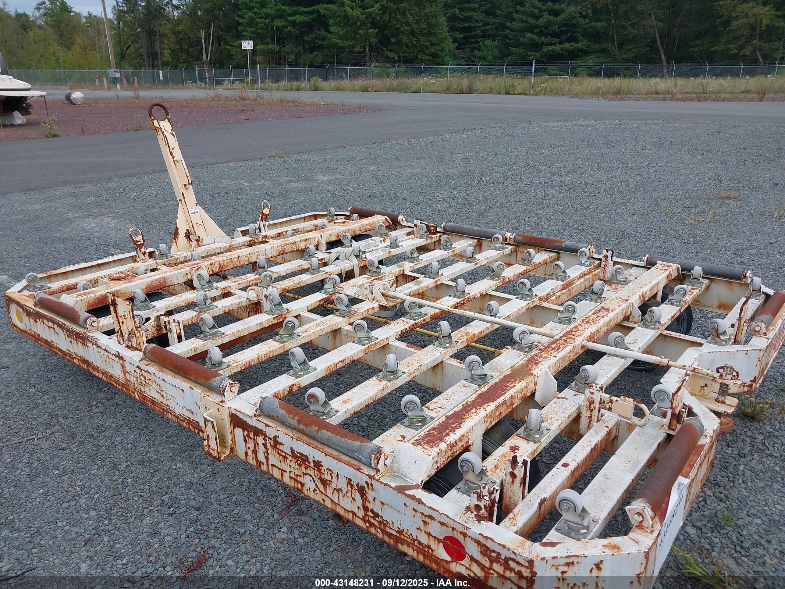 EQUIPMENT GSE image 6