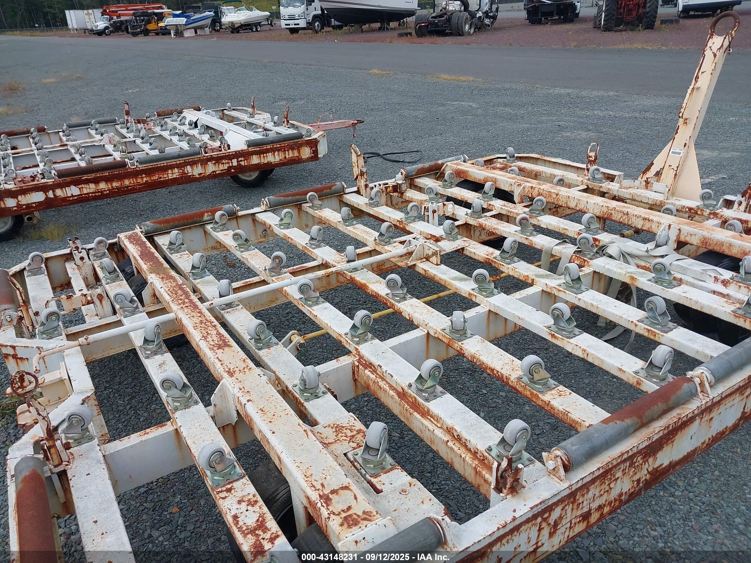 EQUIPMENT GSE image 8