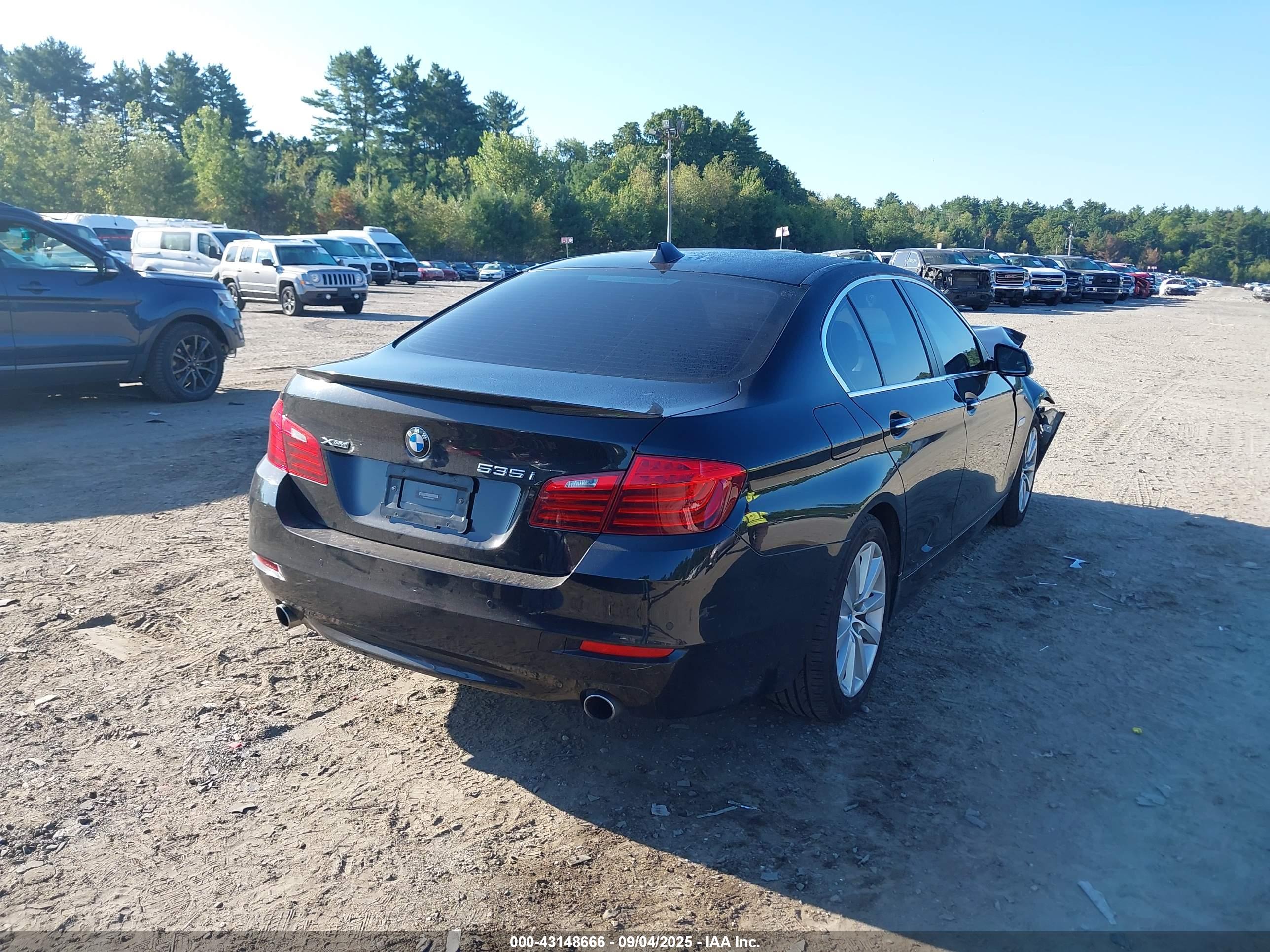 BMW 535I image 4