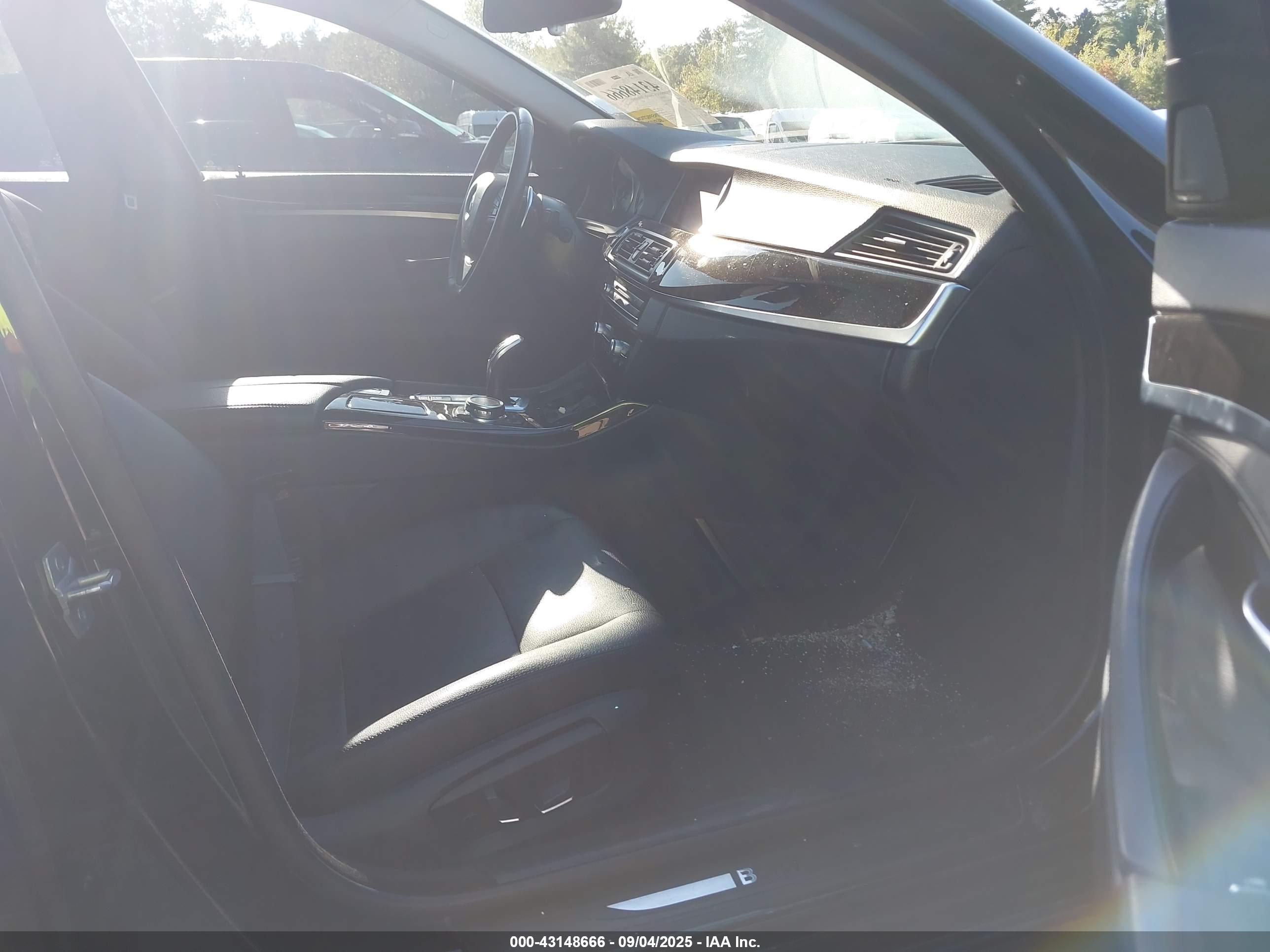 BMW 535I image 5
