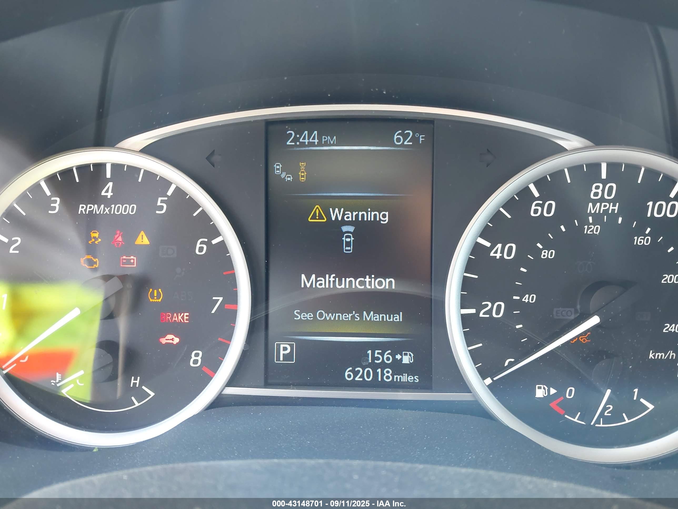 NISSAN SENTRA image 7