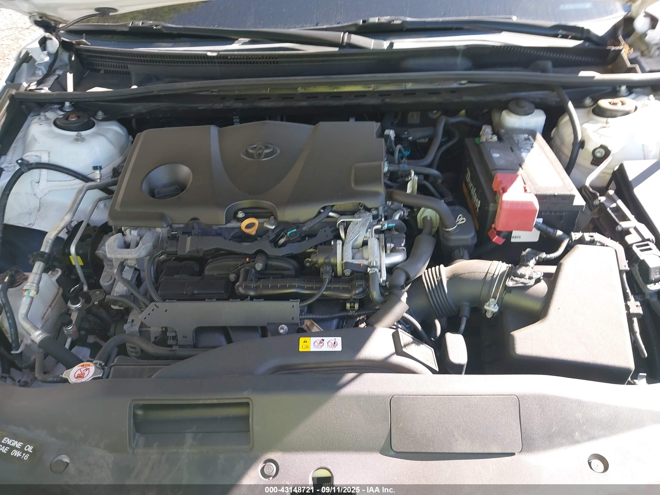 TOYOTA CAMRY image 10