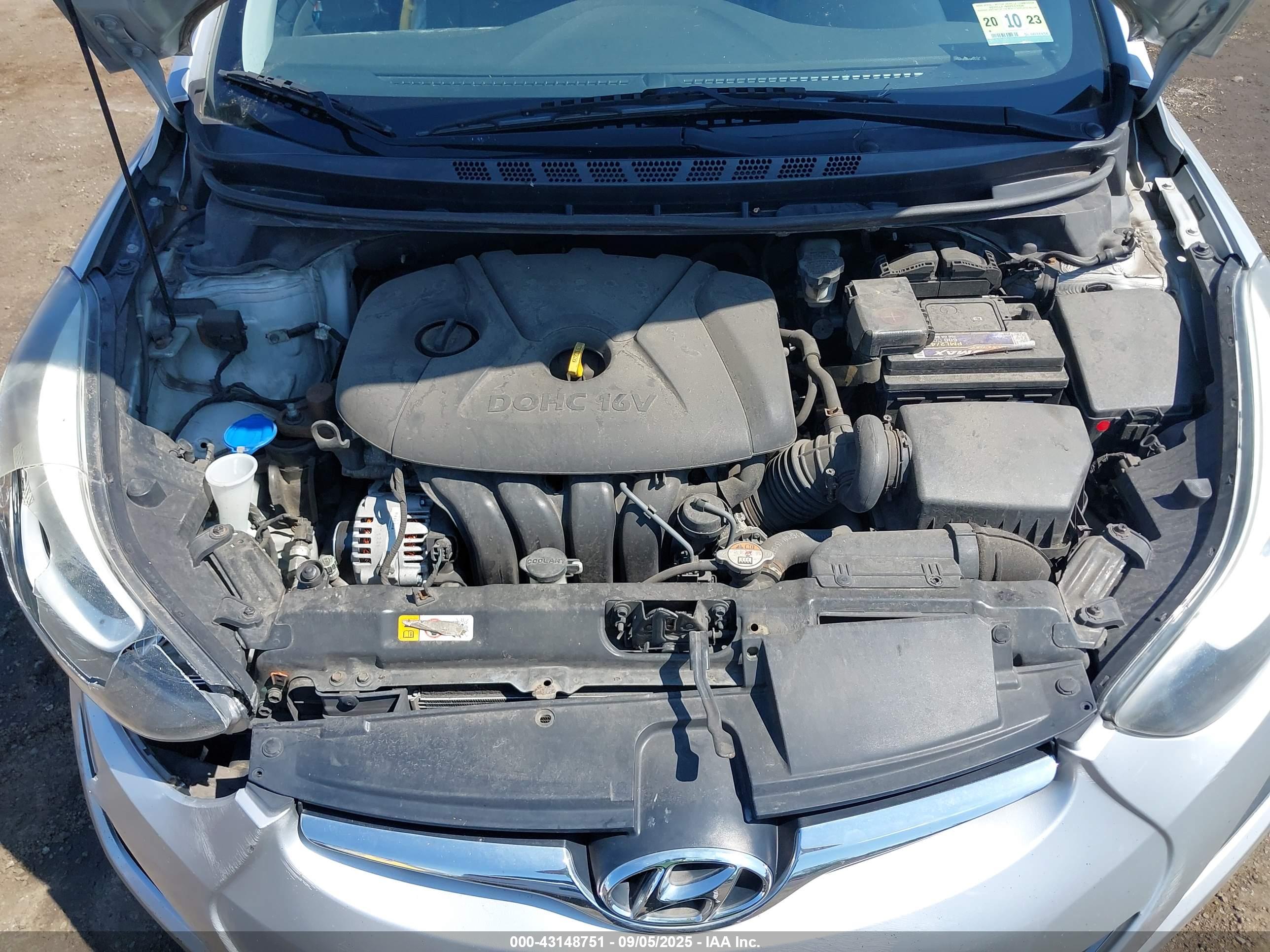 HYUNDAI ELANTRA image 10