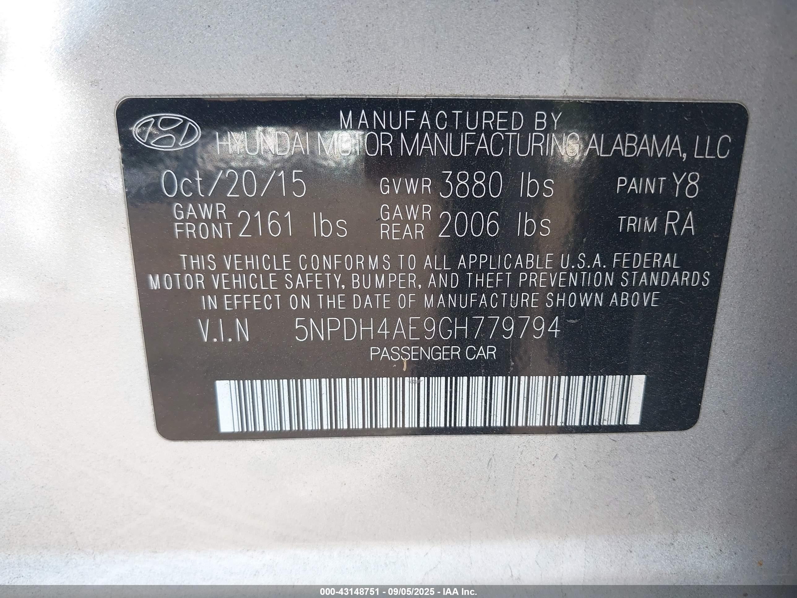 HYUNDAI ELANTRA image 9