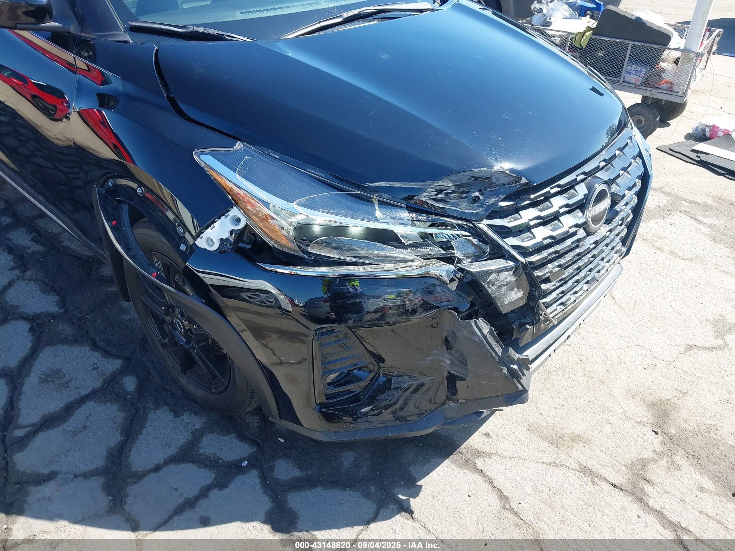 NISSAN KICKS image 6
